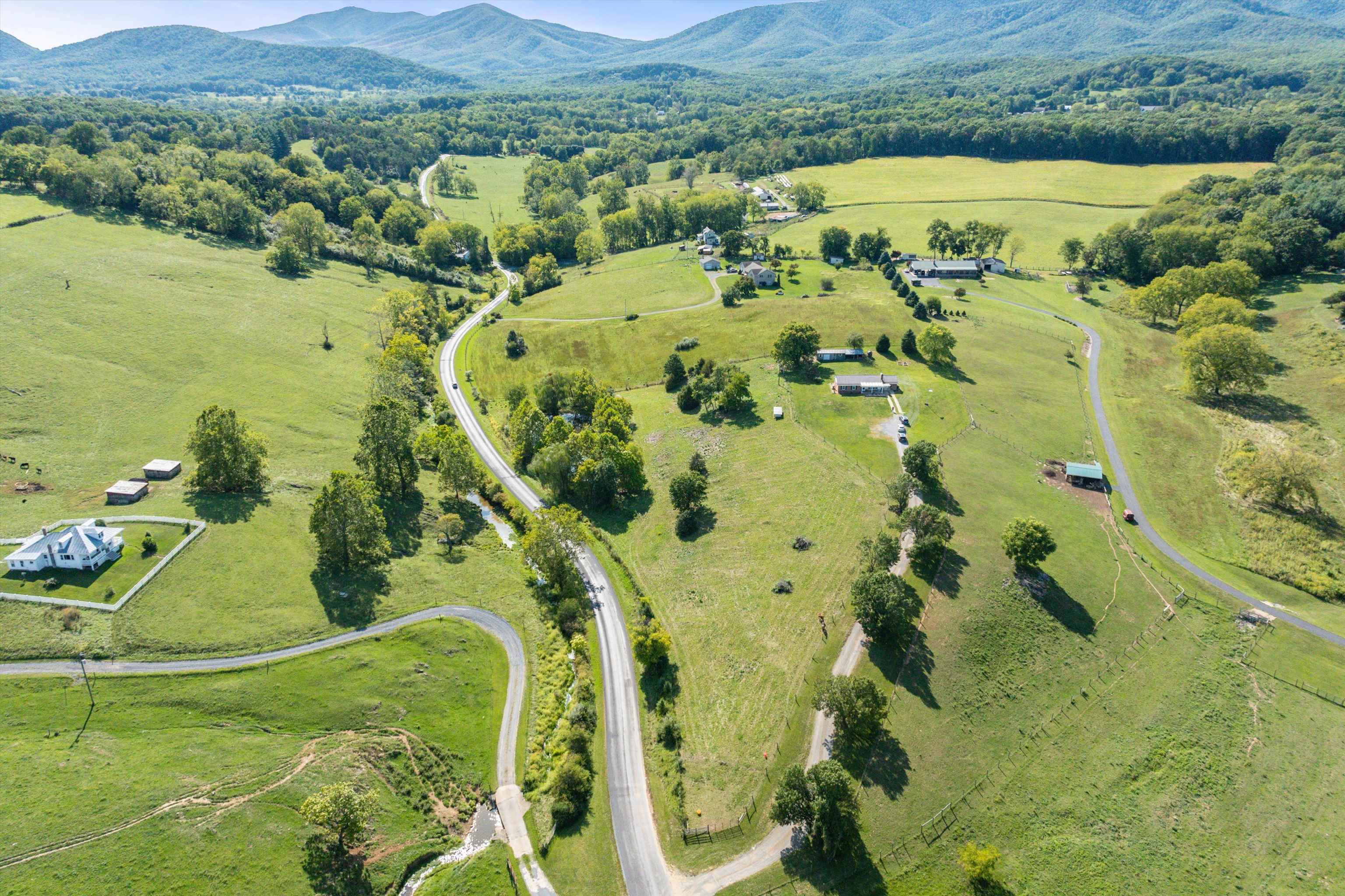 331 Whiskey Creek Rd