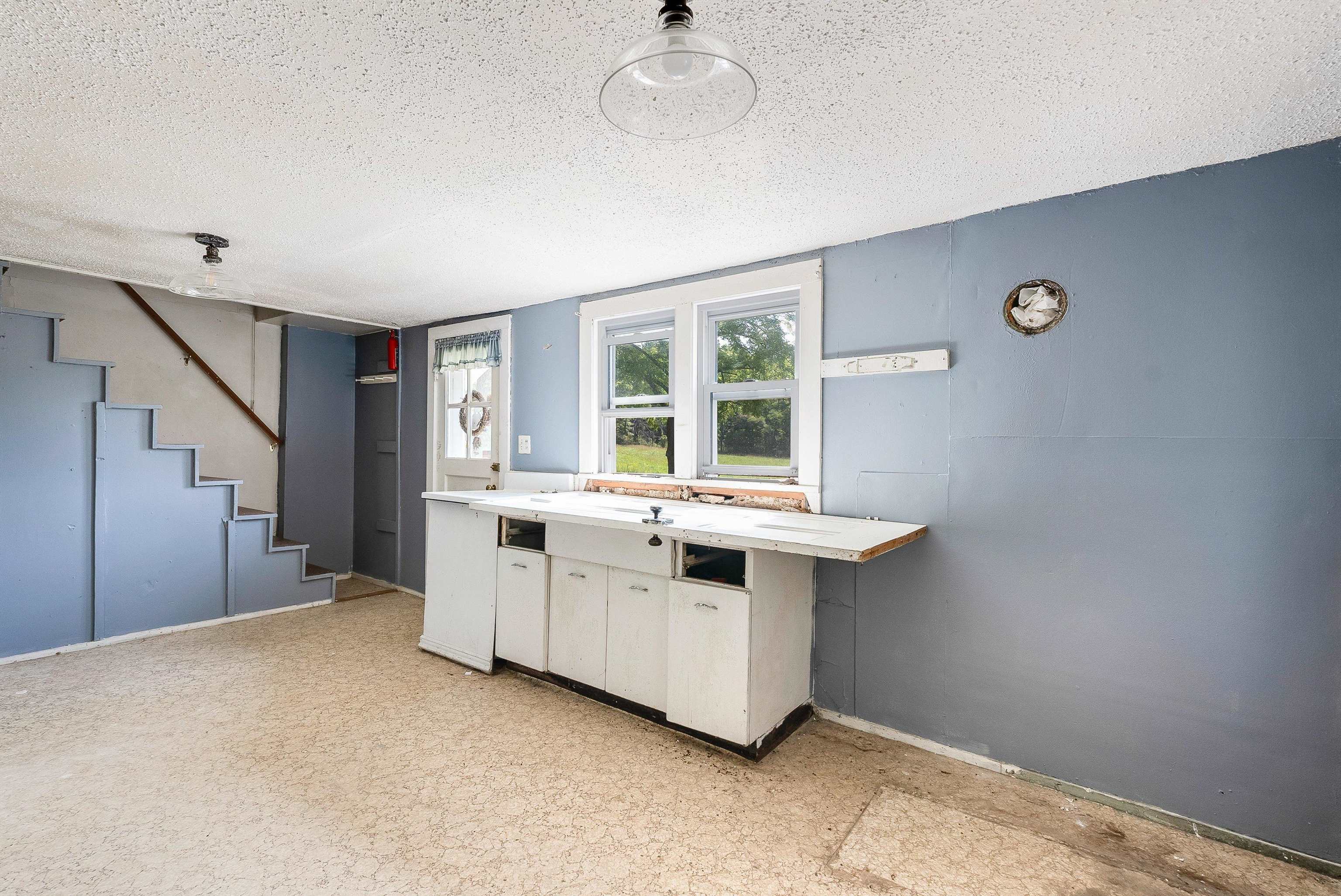 320 Hodges Draft Ln