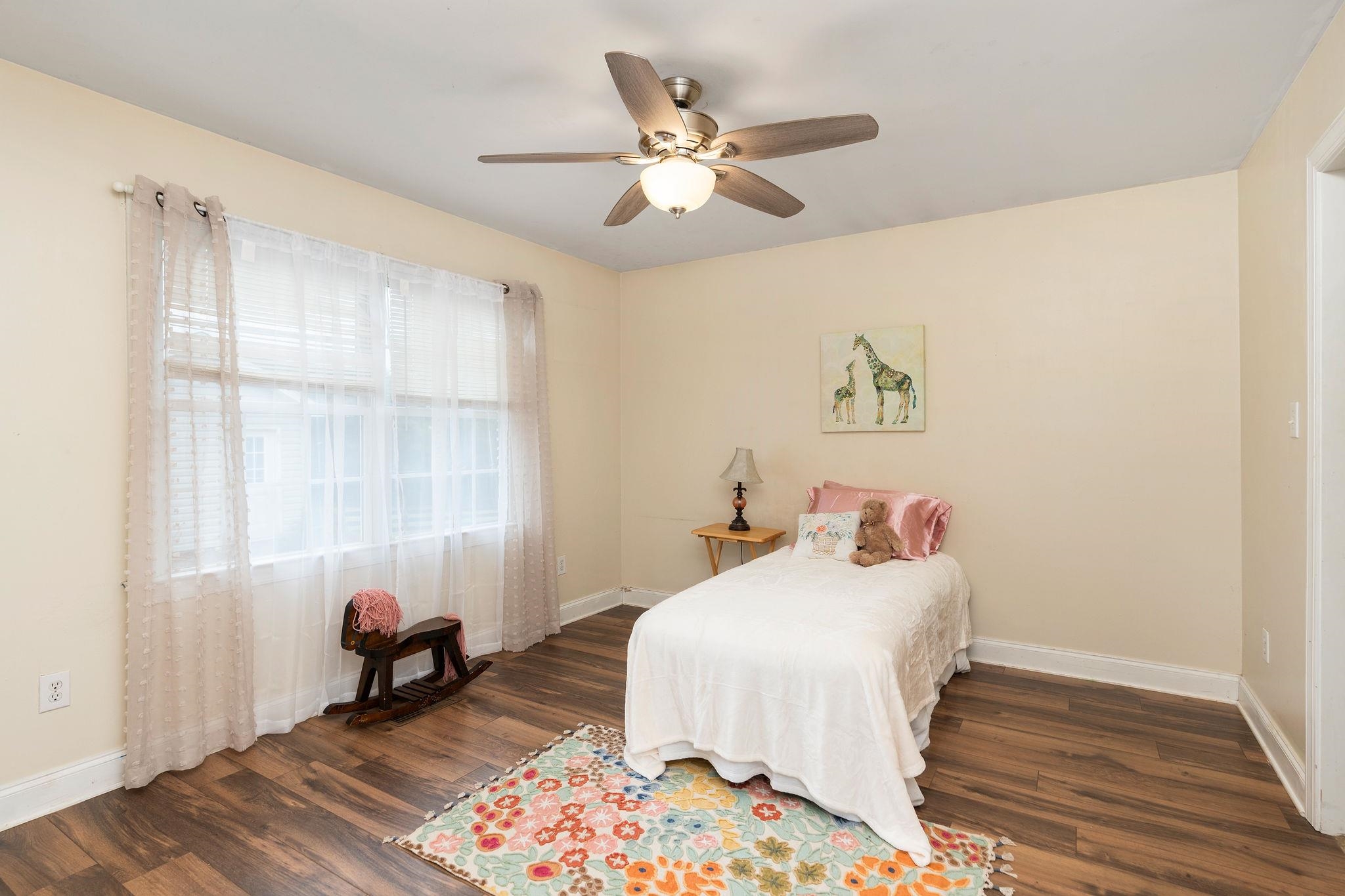 720 Vinegar Hill Rd