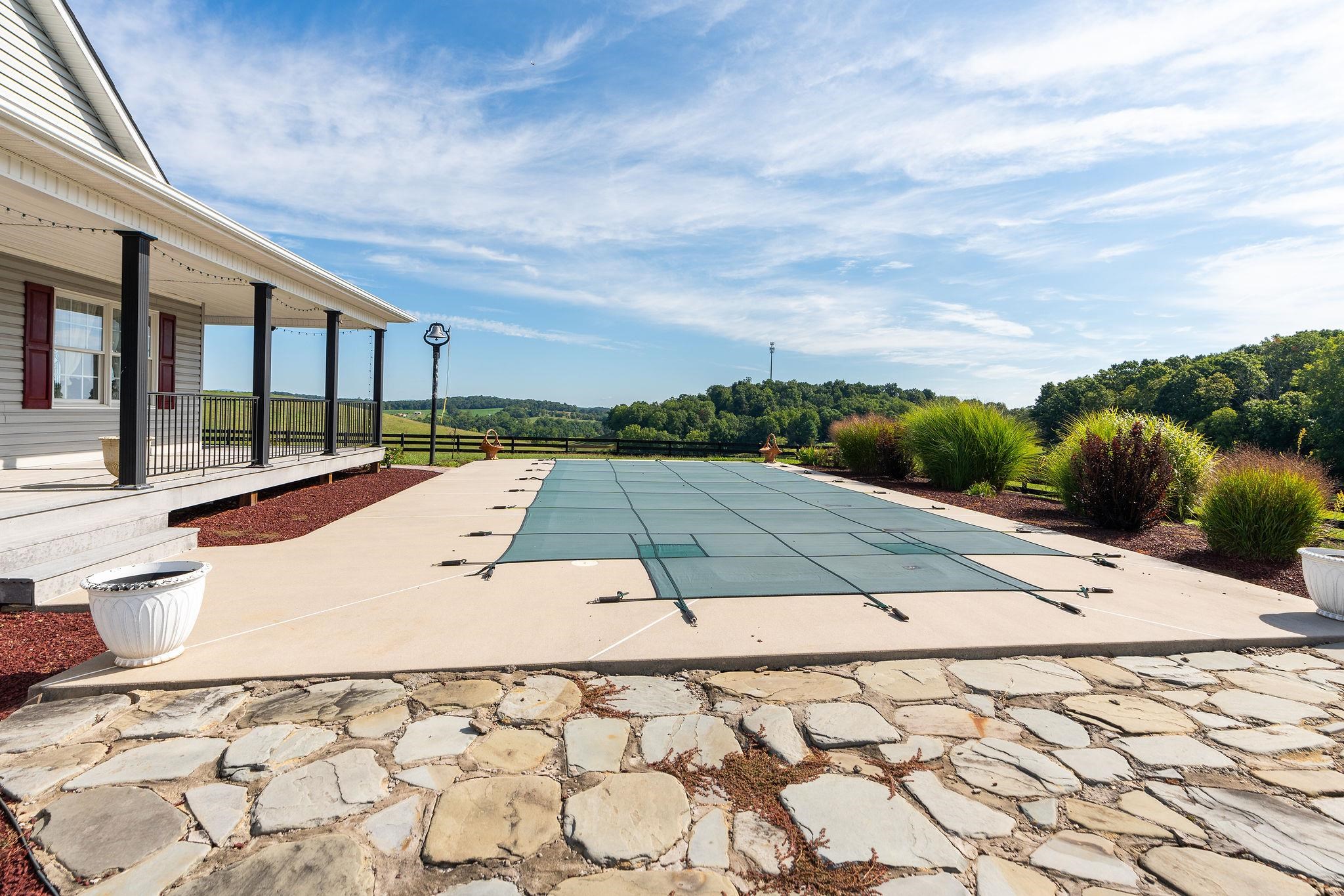 720 Vinegar Hill Rd