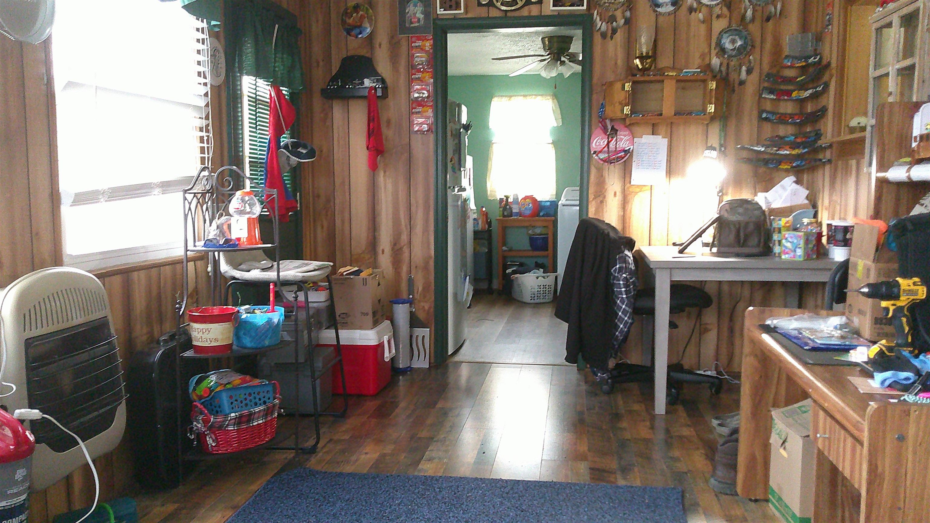 2518 Estaline Valley Rd
