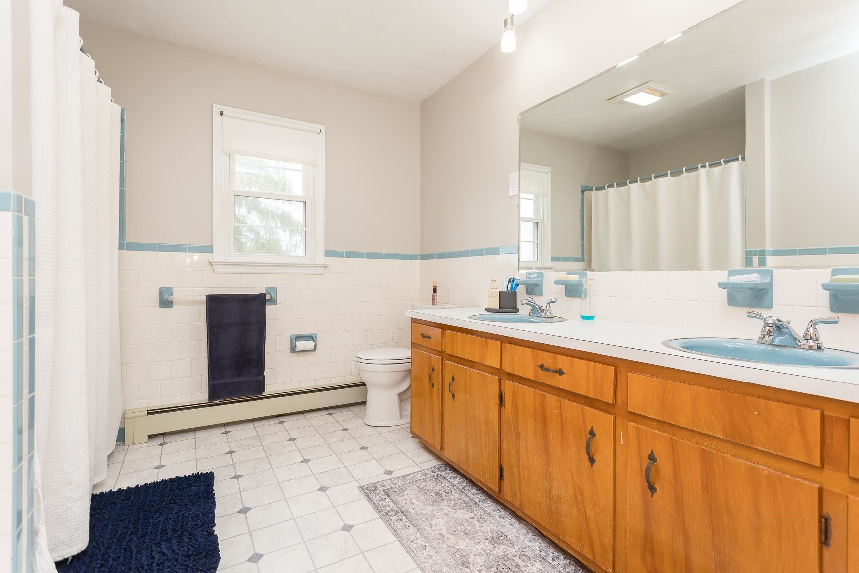 310 Sussex Dr