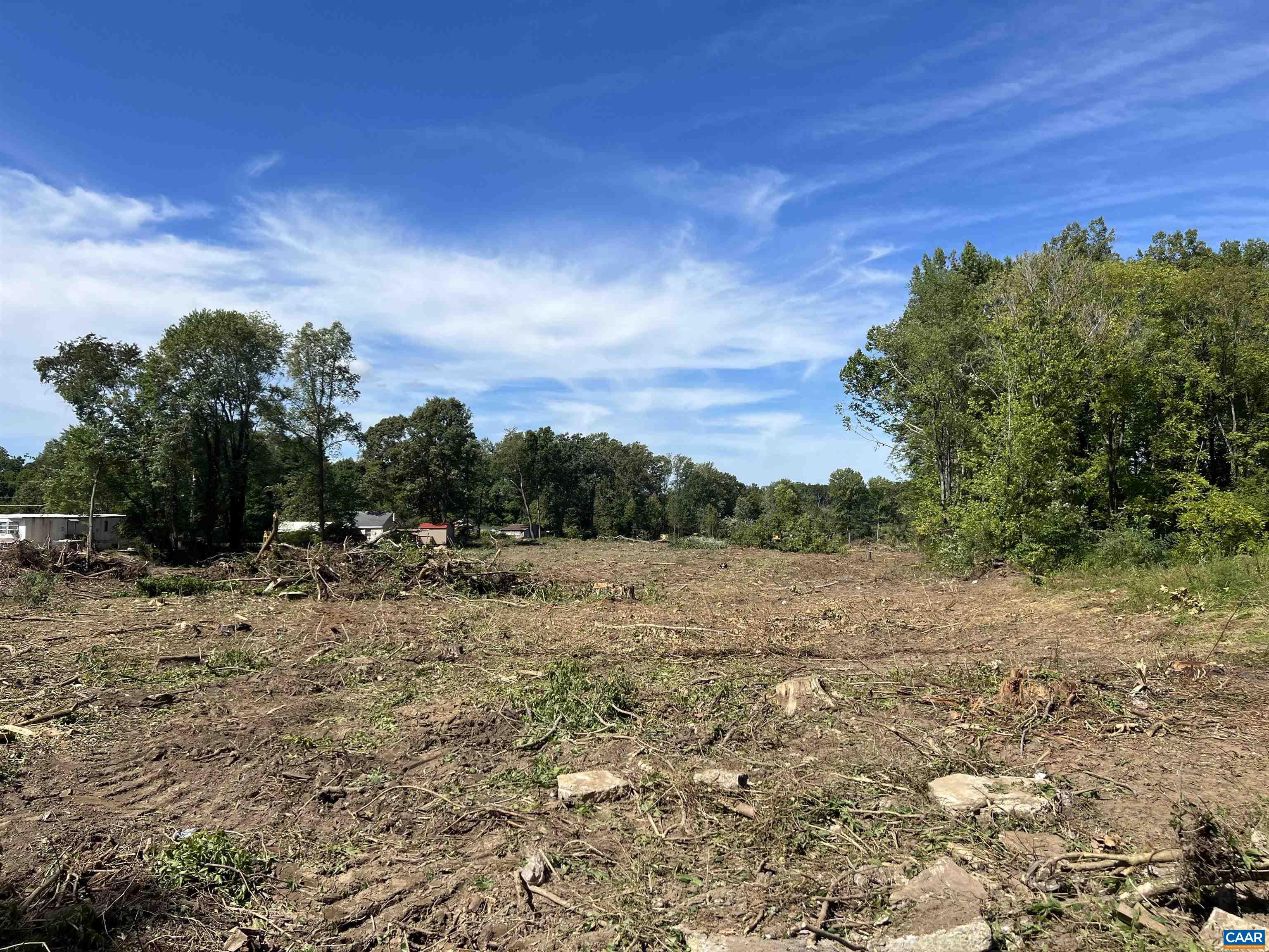 Prime Louisa County parcels adjacent to the Town of Mineral.  One is zoned C2 and the other is zone R2.  Owners holds an expired Virginia Real Estate License.  Owner will consider selling individual tax map parcels.  Owner will retain mineral rights.