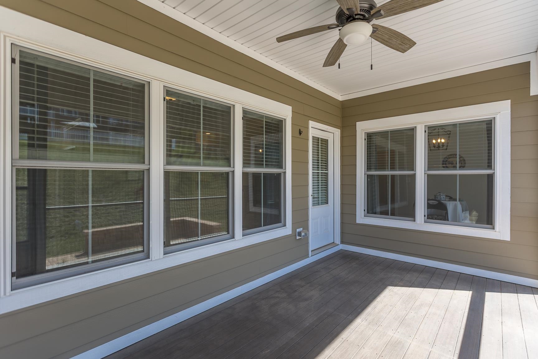 33 Silver Maple Cove