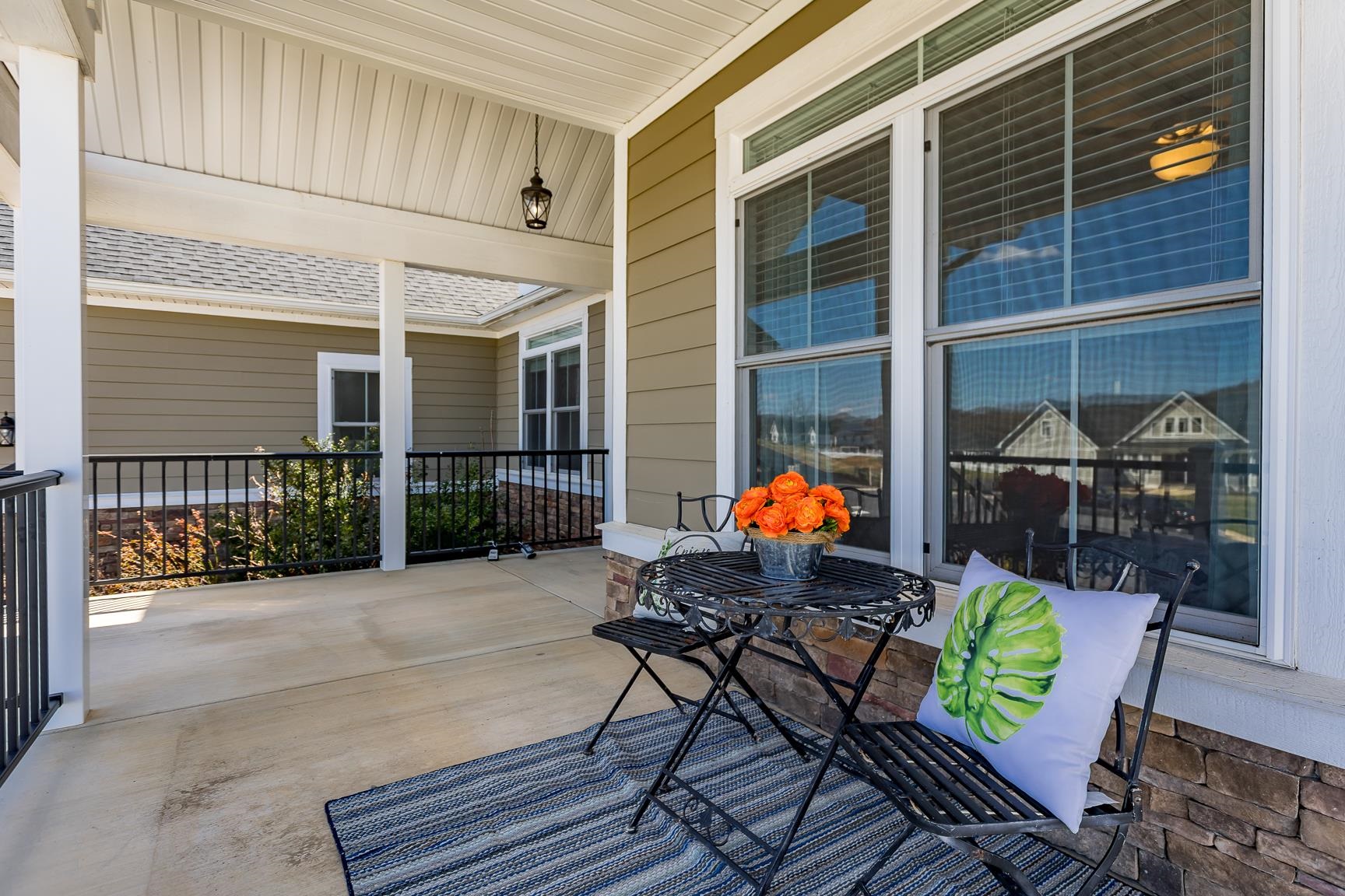 33 Silver Maple Cove