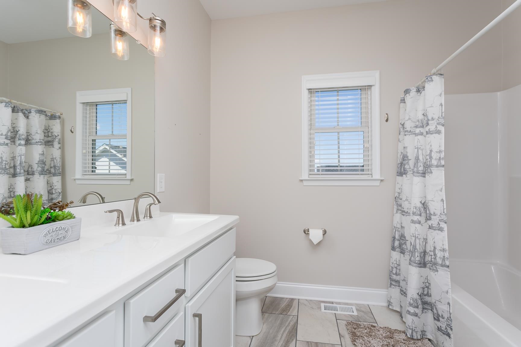 33 Silver Maple Cove