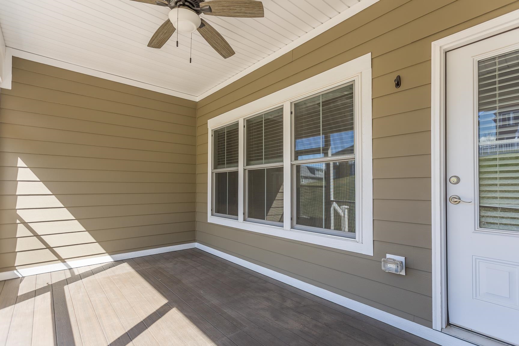 33 Silver Maple Cove