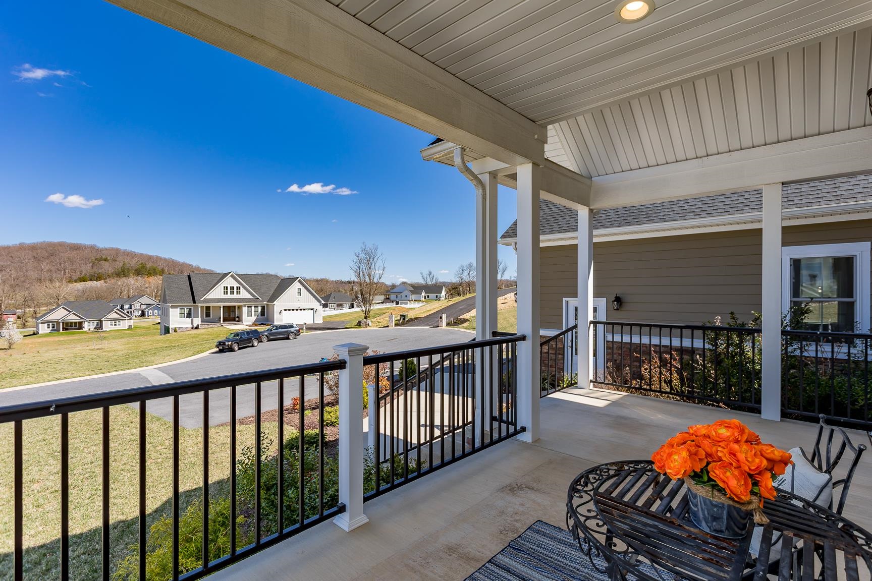 33 Silver Maple Cove