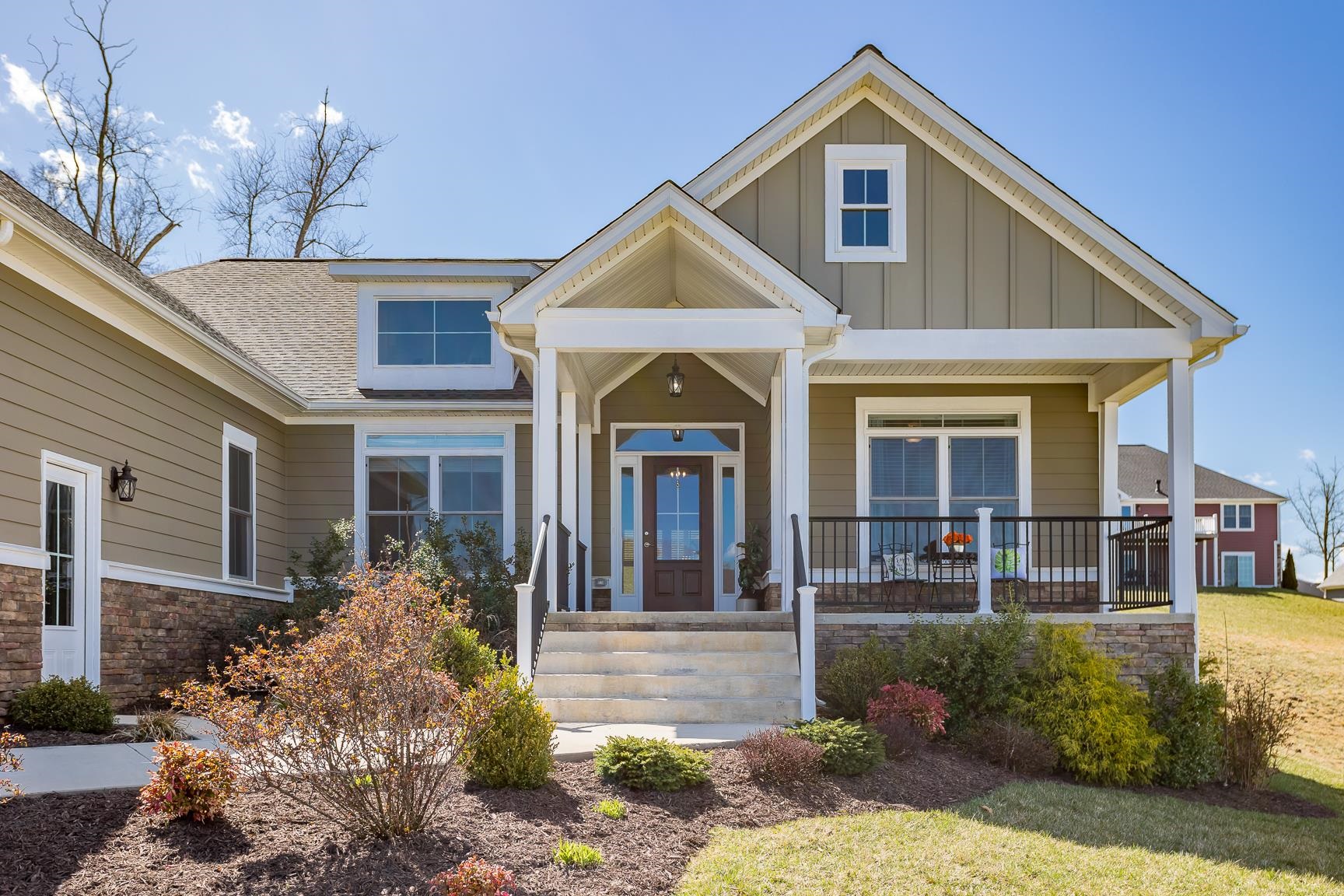 33 Silver Maple Cove