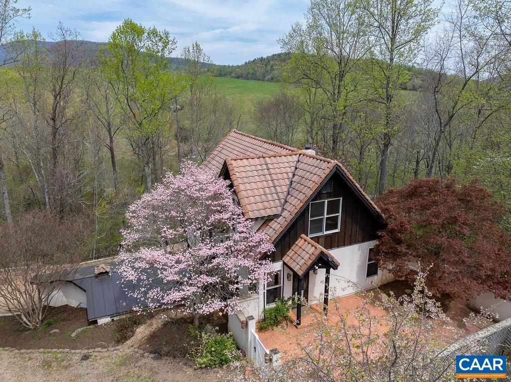 7035 Blackwells Hollow Rd