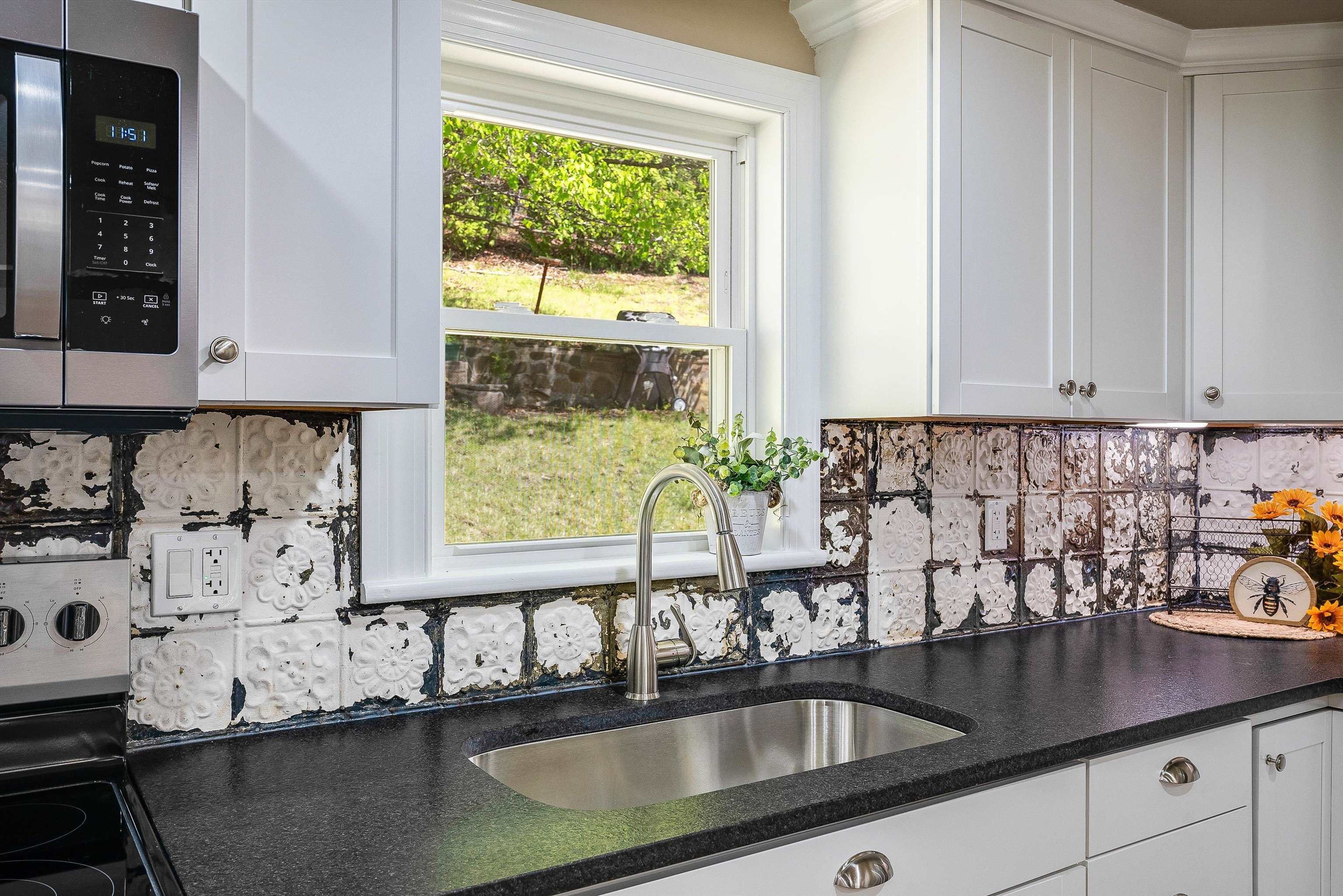 3381 Hankey Mountain Hwy