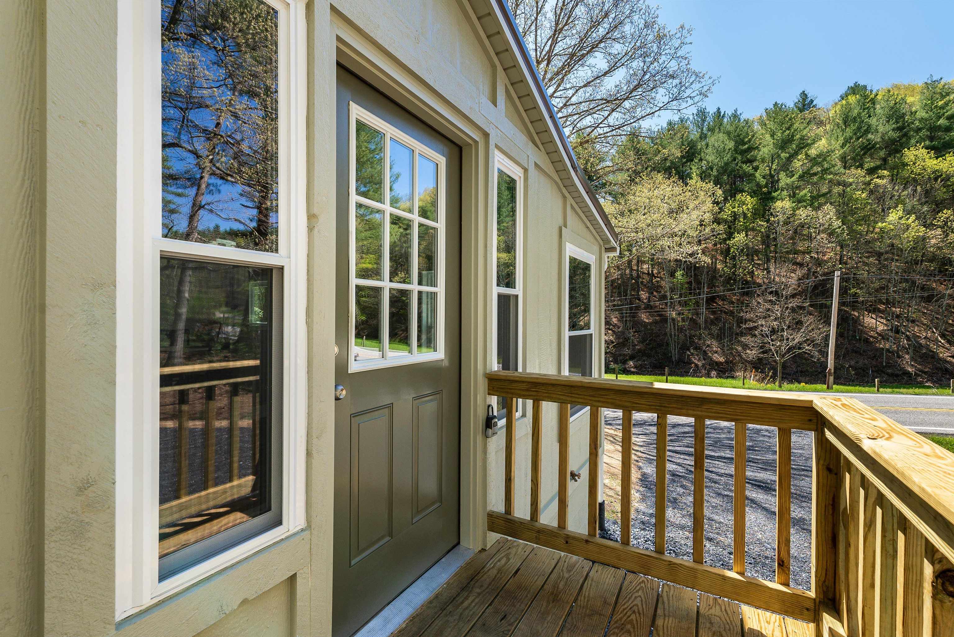 3381 Hankey Mountain Hwy