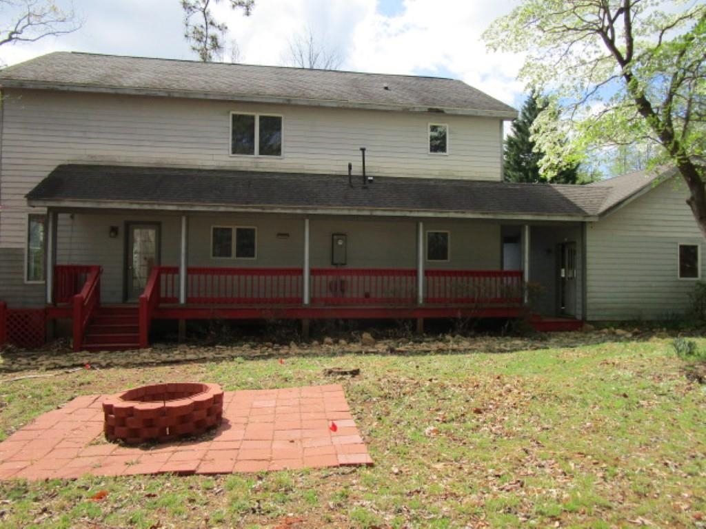 893 Stoney Creek West