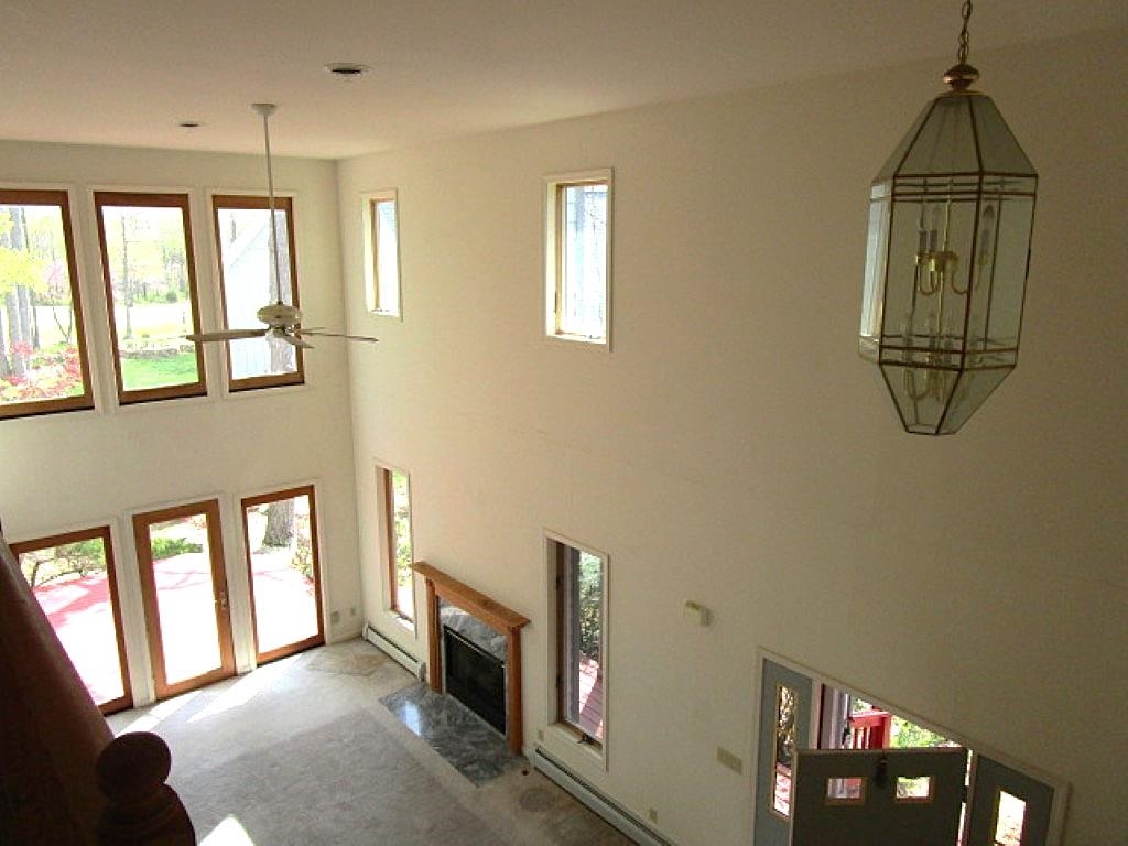 893 Stoney Creek West