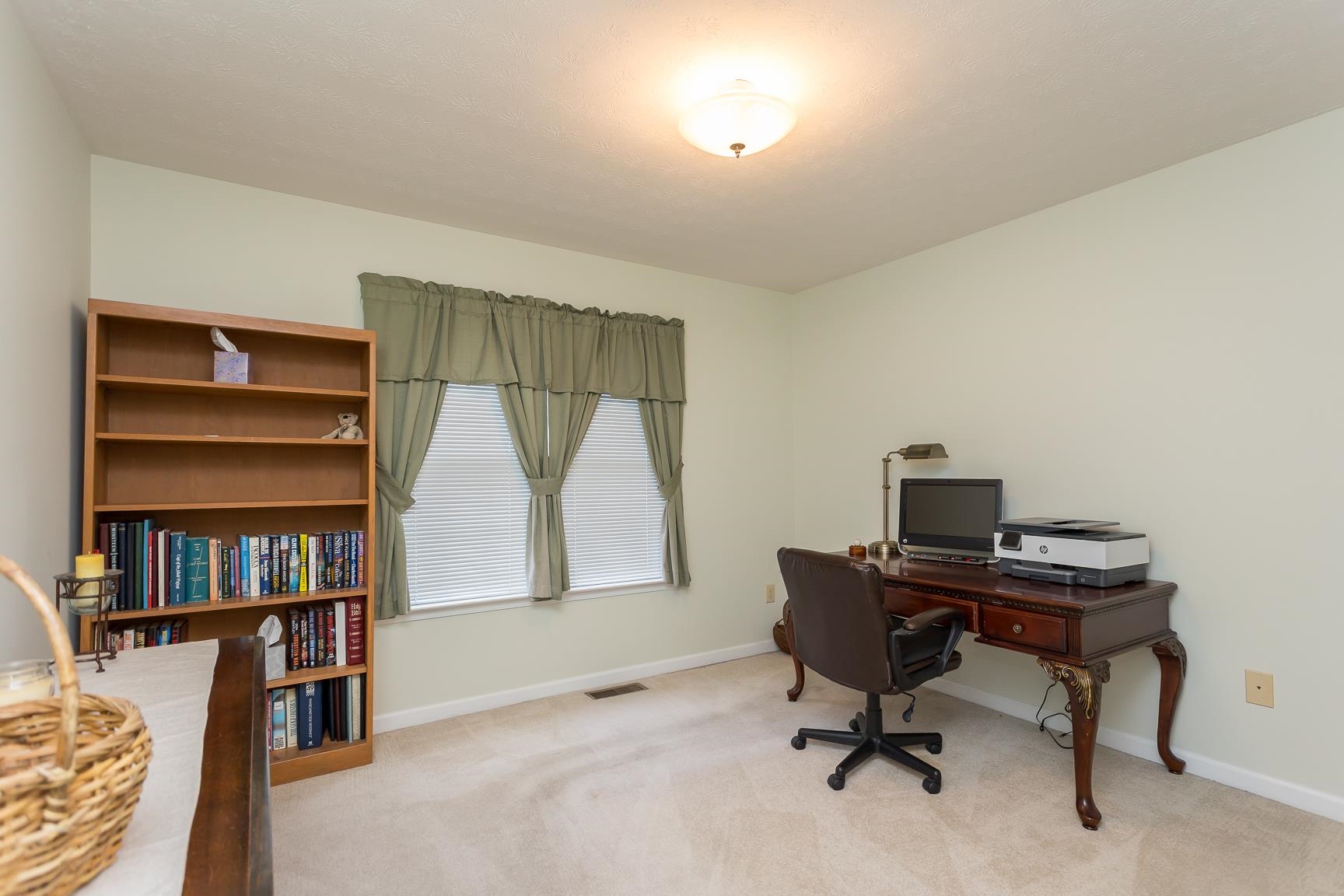 5 Hidden Valley Ct