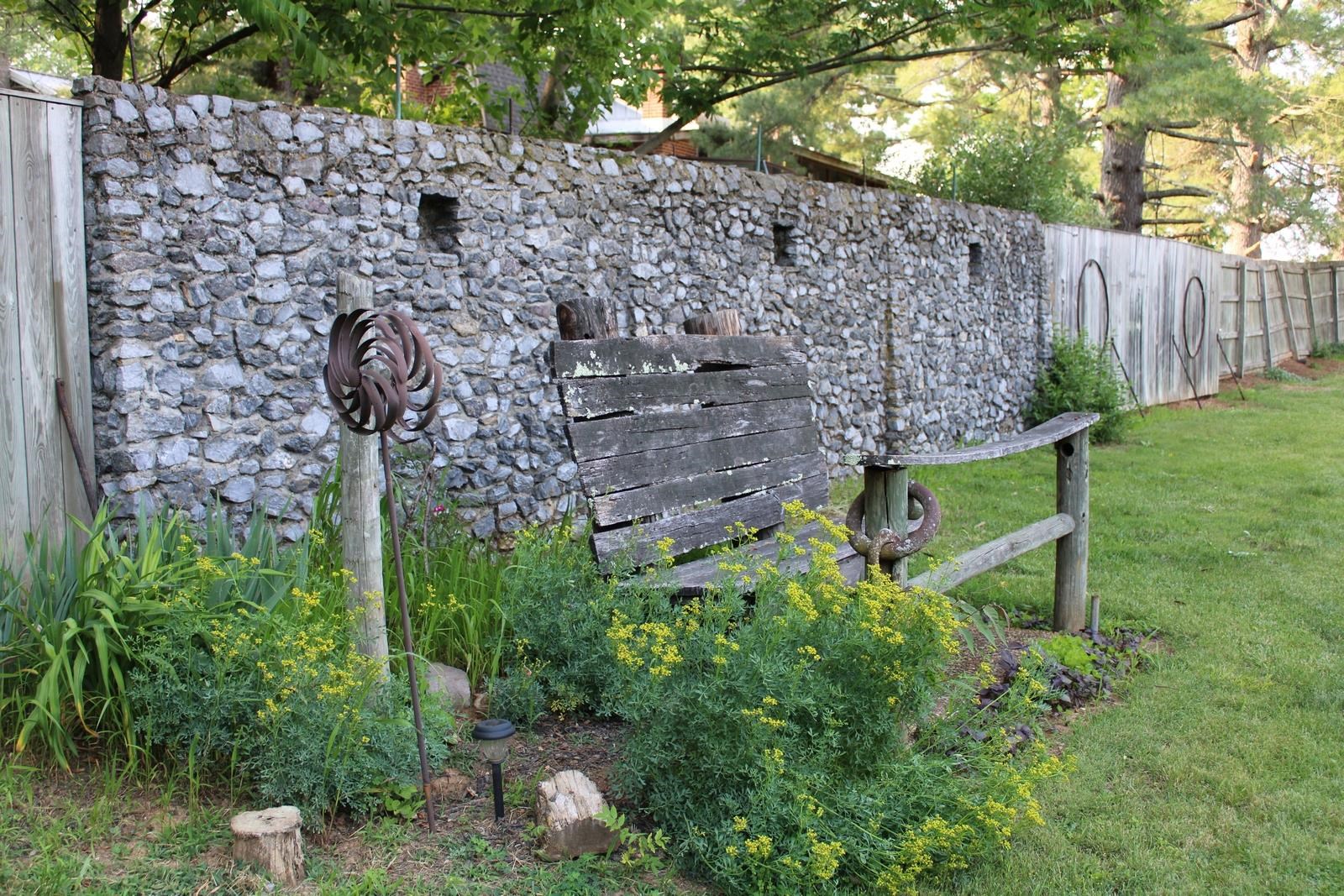 581 Oak Grove Church Rd