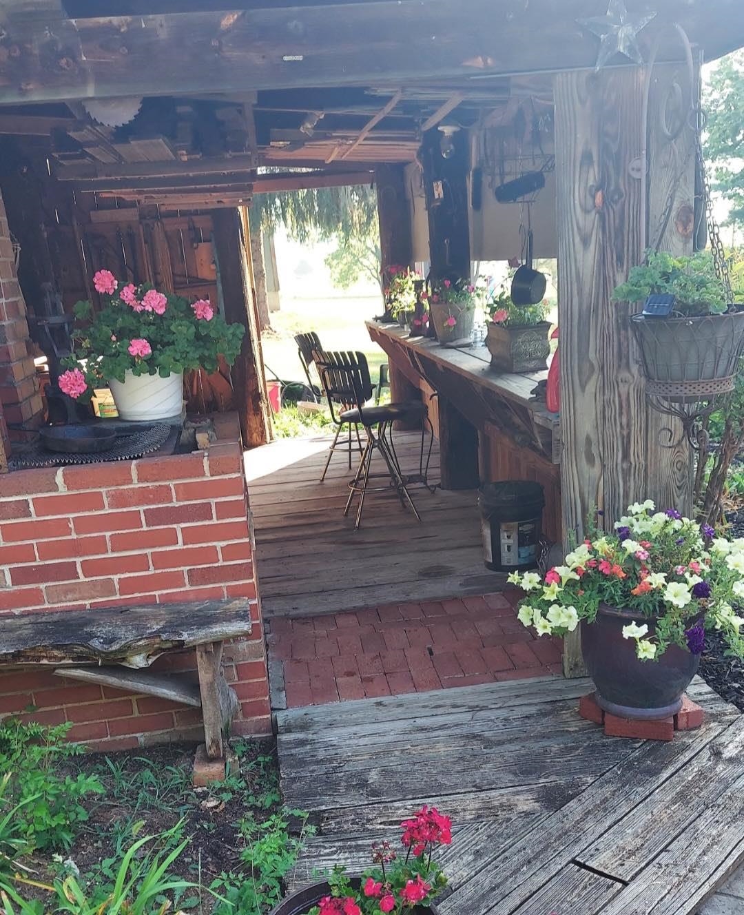 581 Oak Grove Church Rd