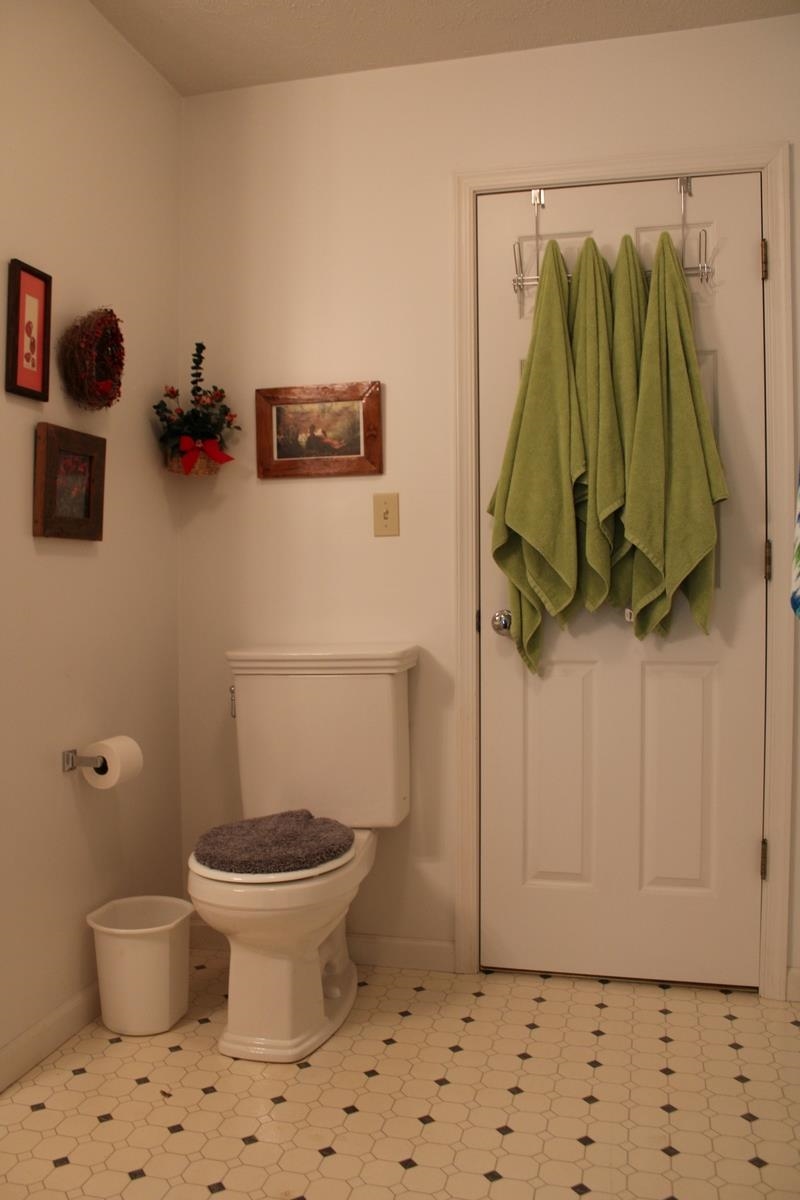 581 Oak Grove Church Rd