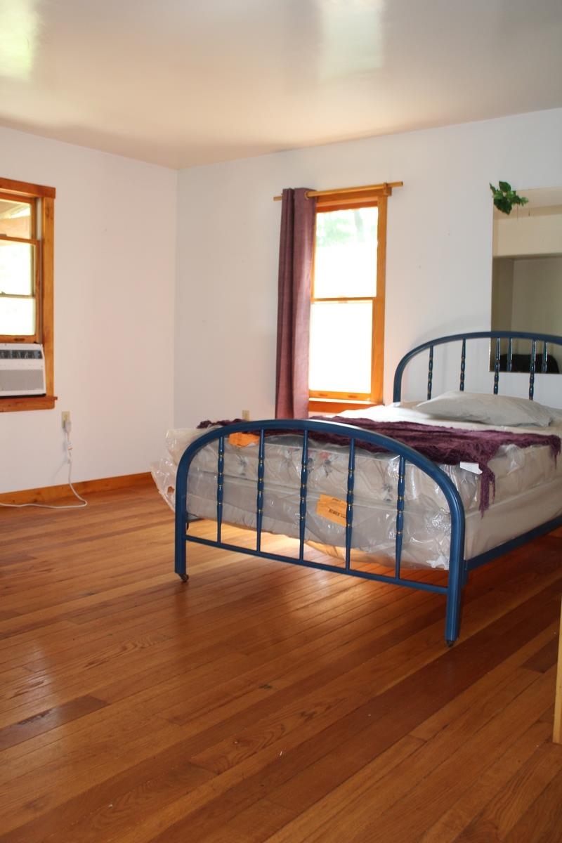 581 Oak Grove Church Rd