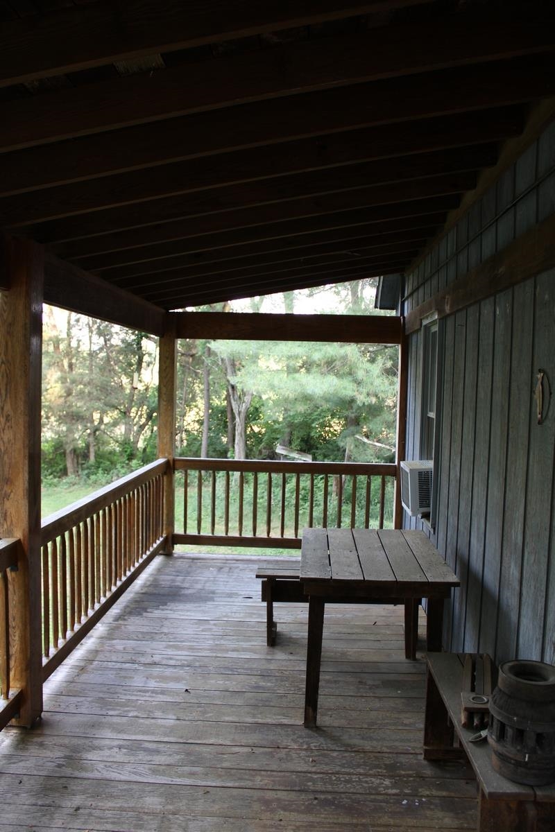 581 Oak Grove Church Rd