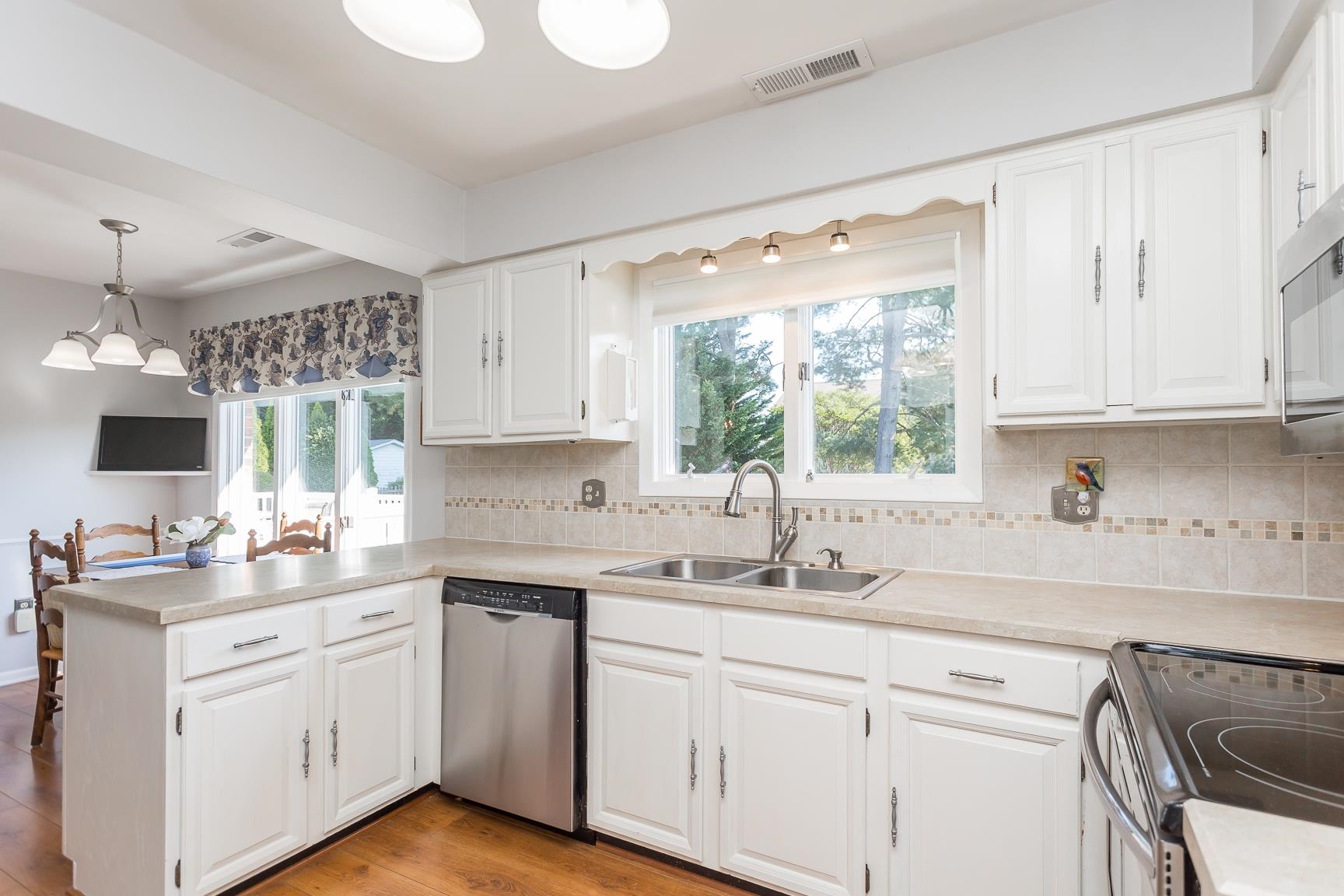 313 Stonewall Dr