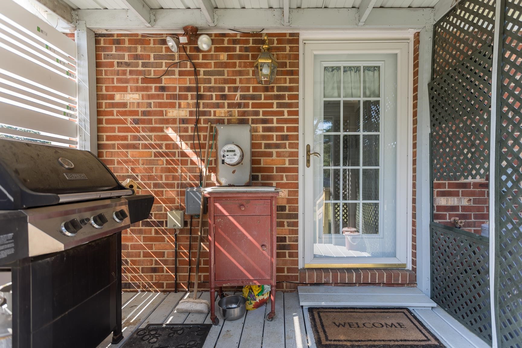 313 Stonewall Dr