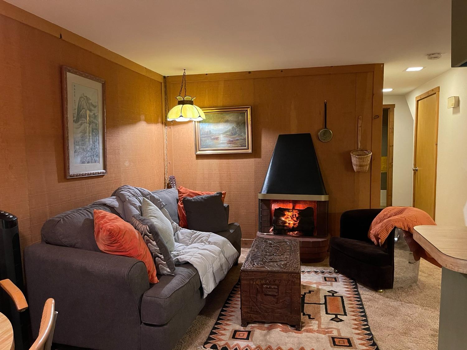 200 Creekside Drive, Unit 80