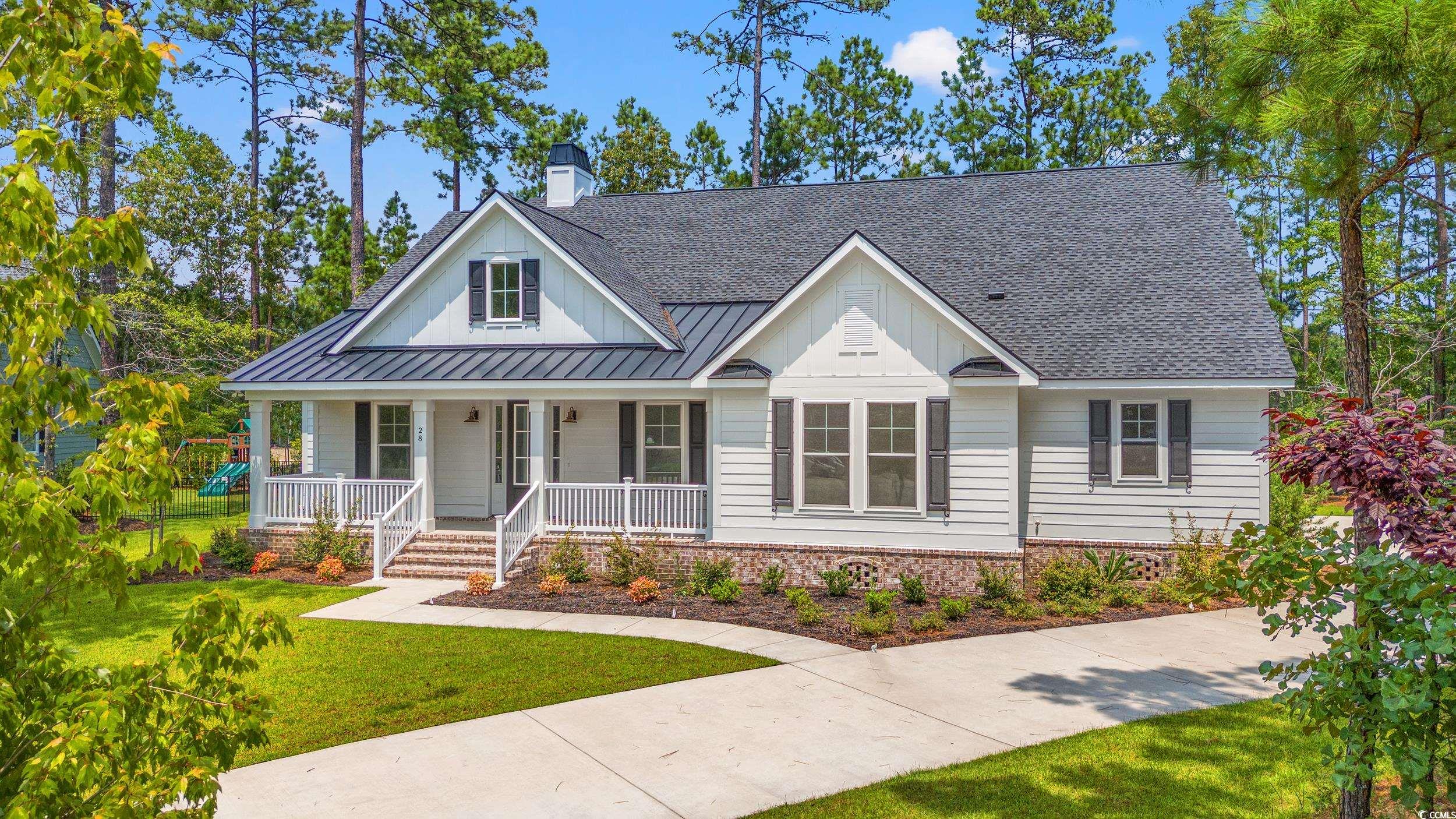 28 Melbourne Ct. Murrells Inlet, SC 29576