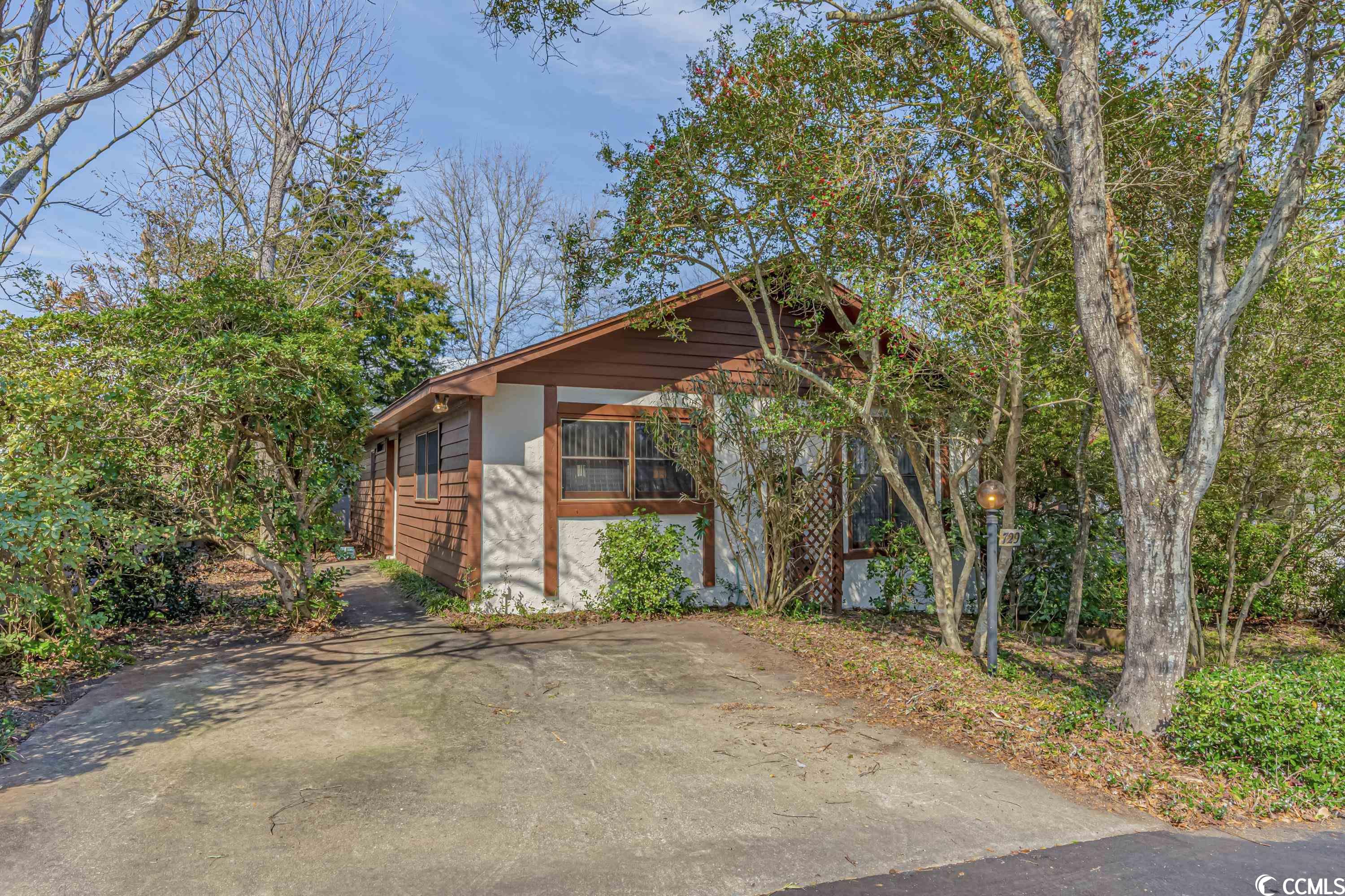 729 Sweetgum Ln. North Myrtle Beach, SC 29582