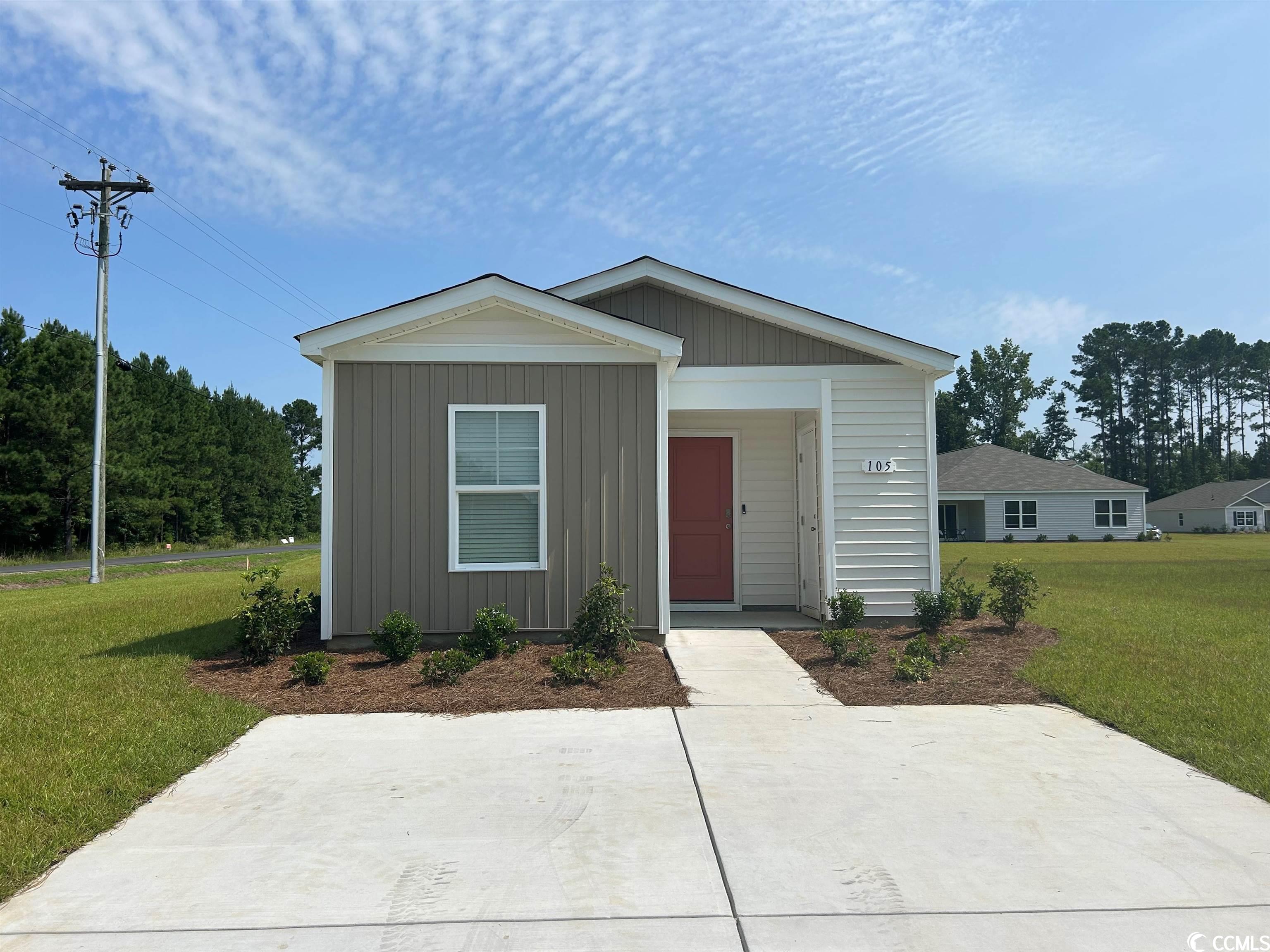 105 Seasons Trace Loop Longs, SC 29568