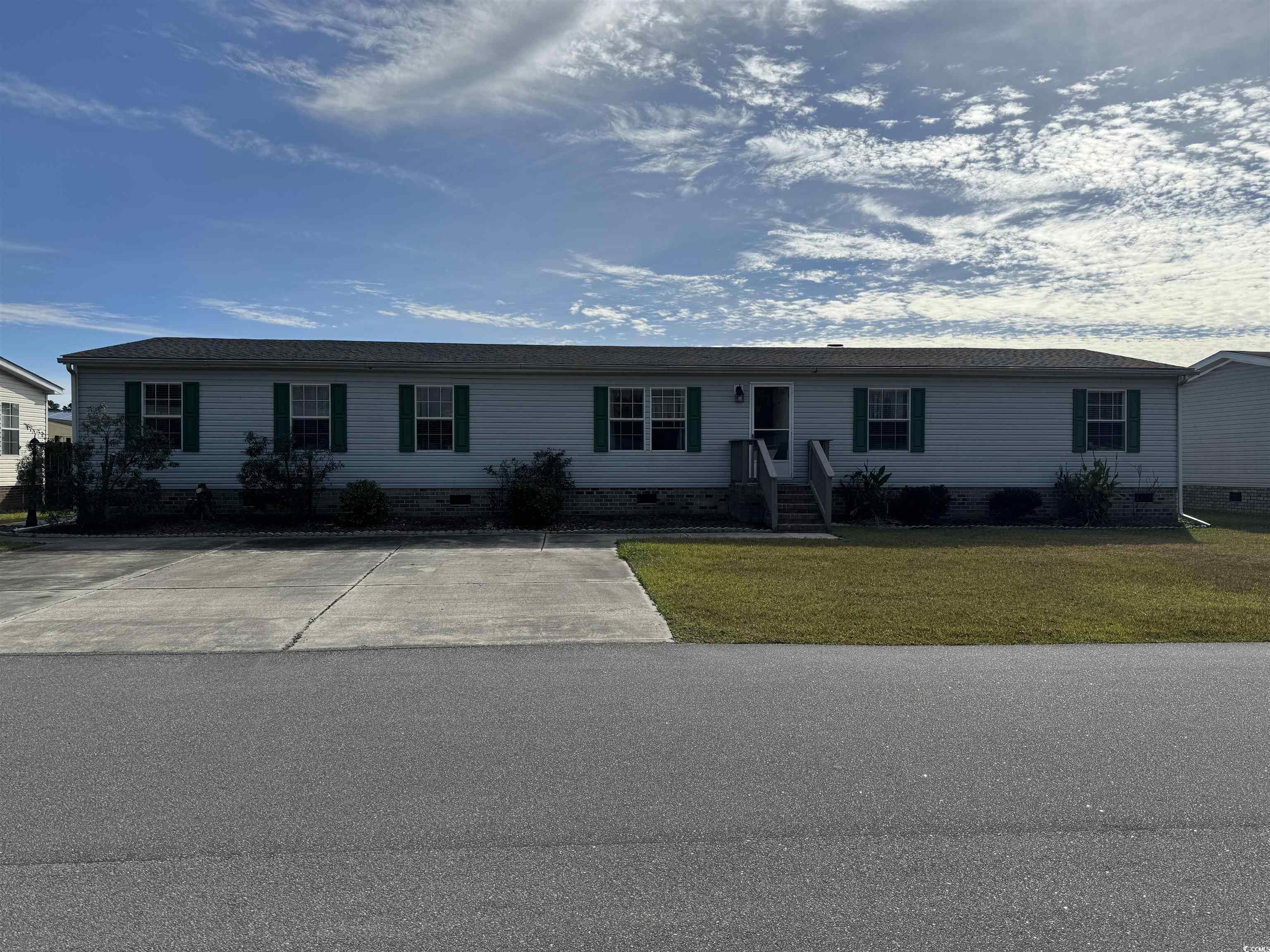 1038 Weslin Creek Dr. Myrtle Beach, SC 29588