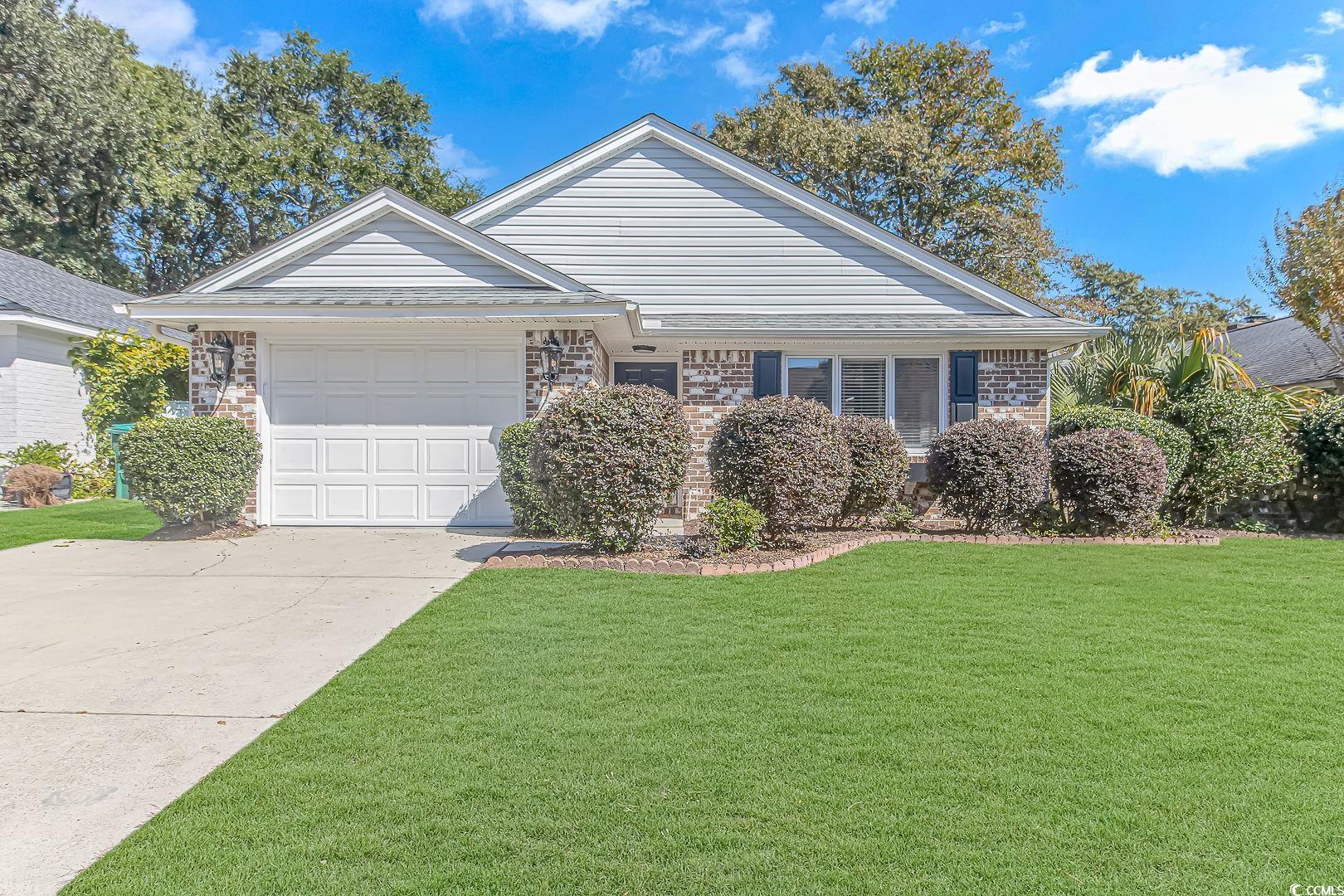 736 Kittiwake Ln. Murrells Inlet, SC 29576