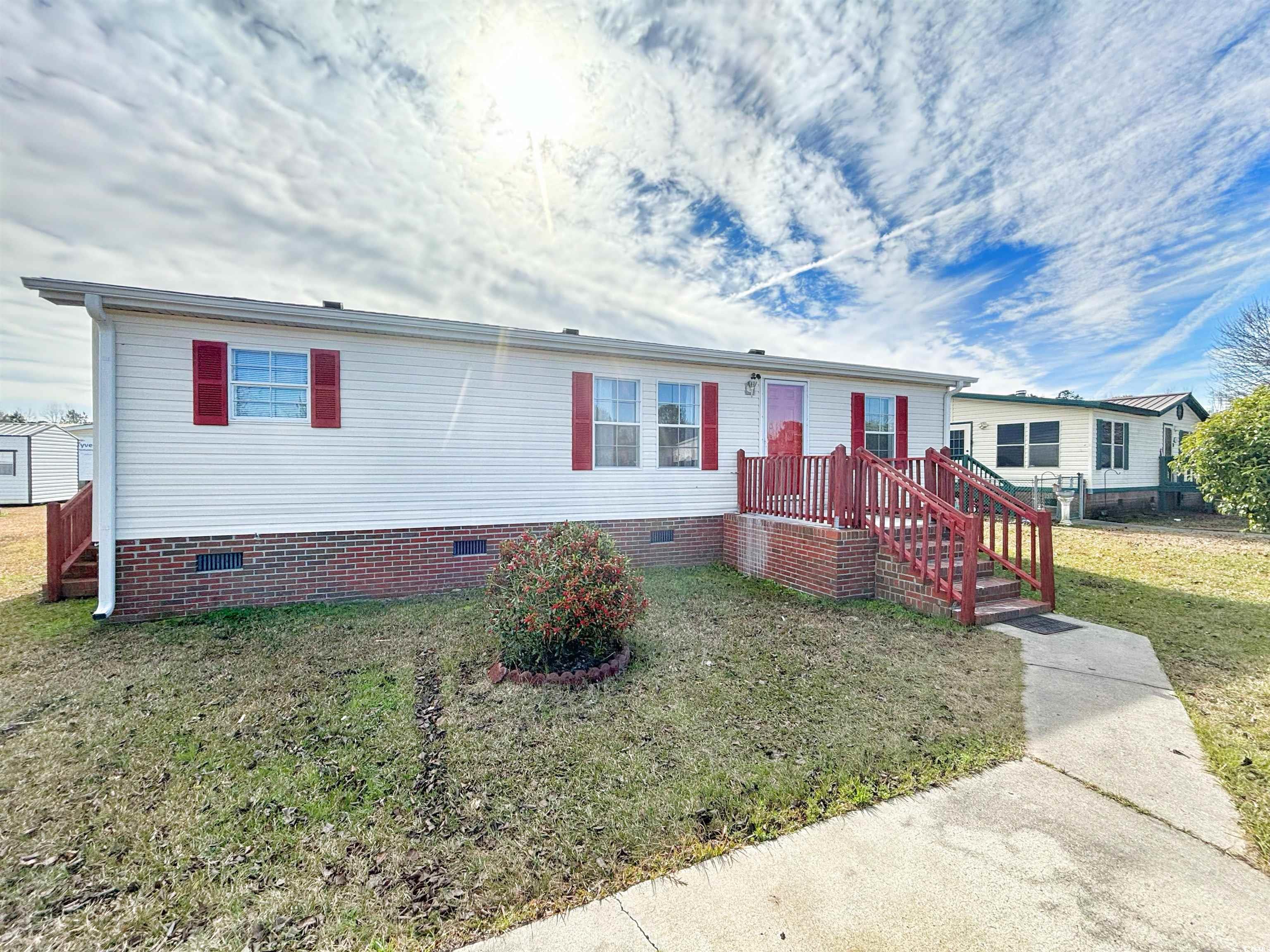 8383 Woodland Dr. Myrtle Beach, SC 29588