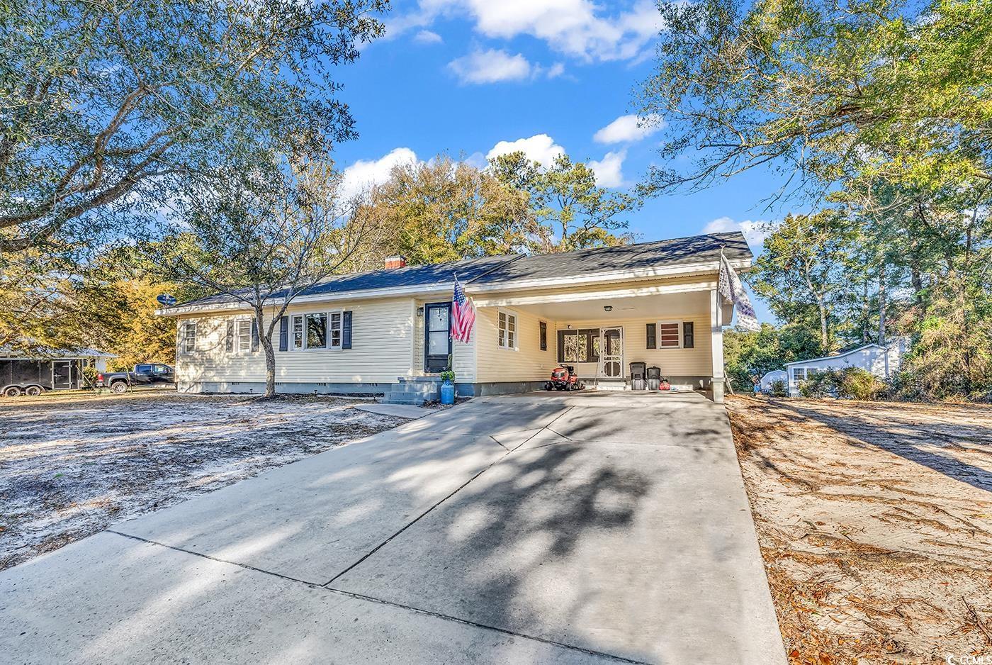 4385 Mineola Ave. Little River, SC 29566