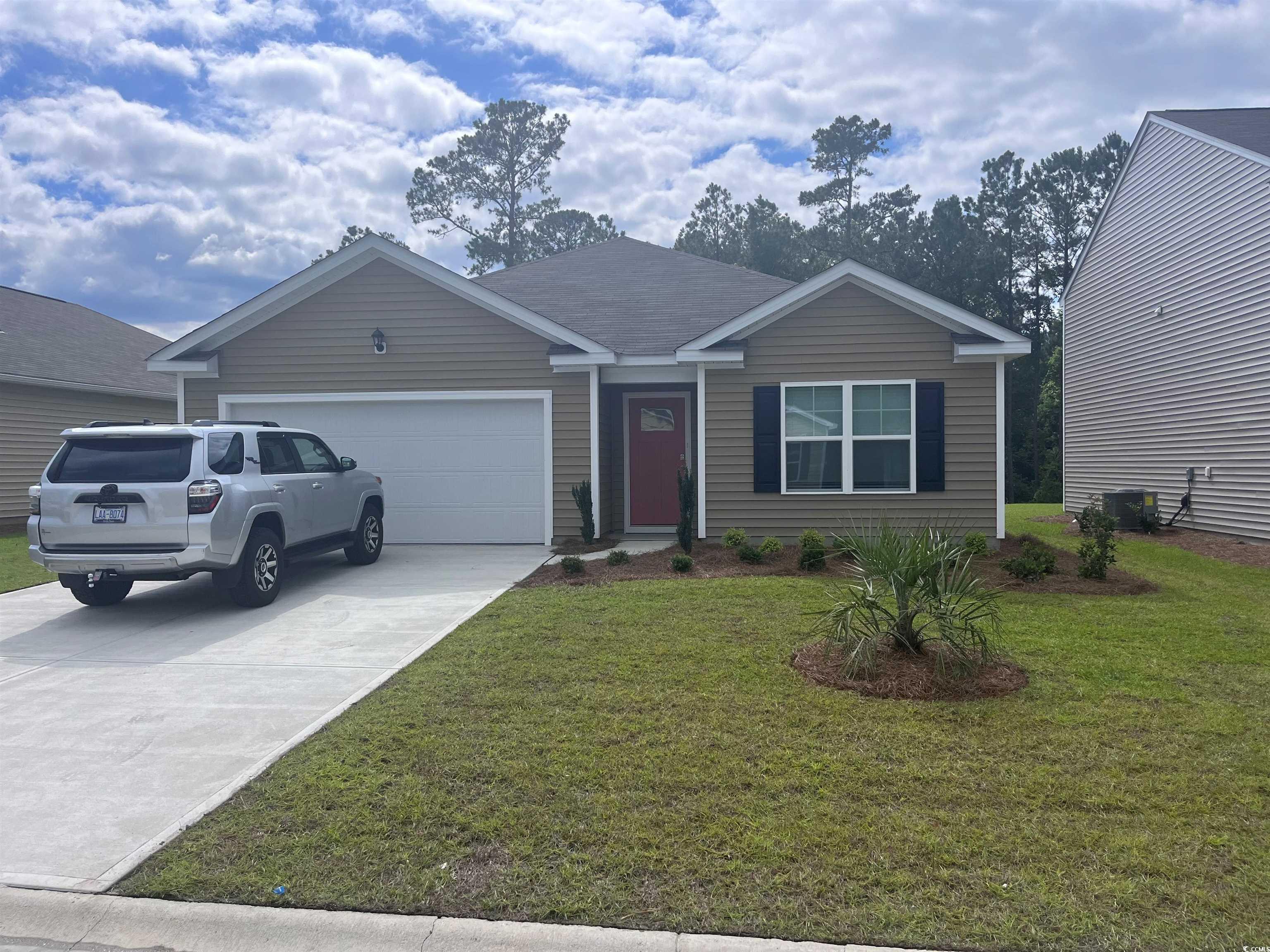 245 Hollandbush Dr. Little River, SC 29566