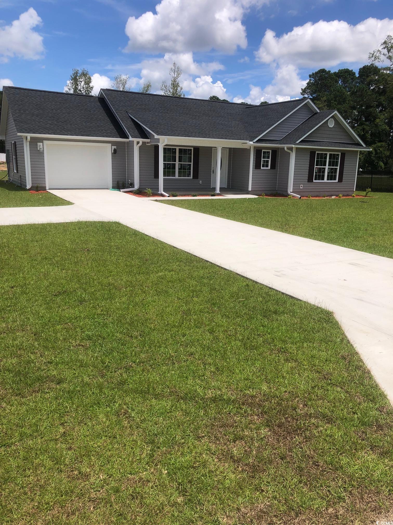 1282 Scenic Dr. Loris, SC 29569