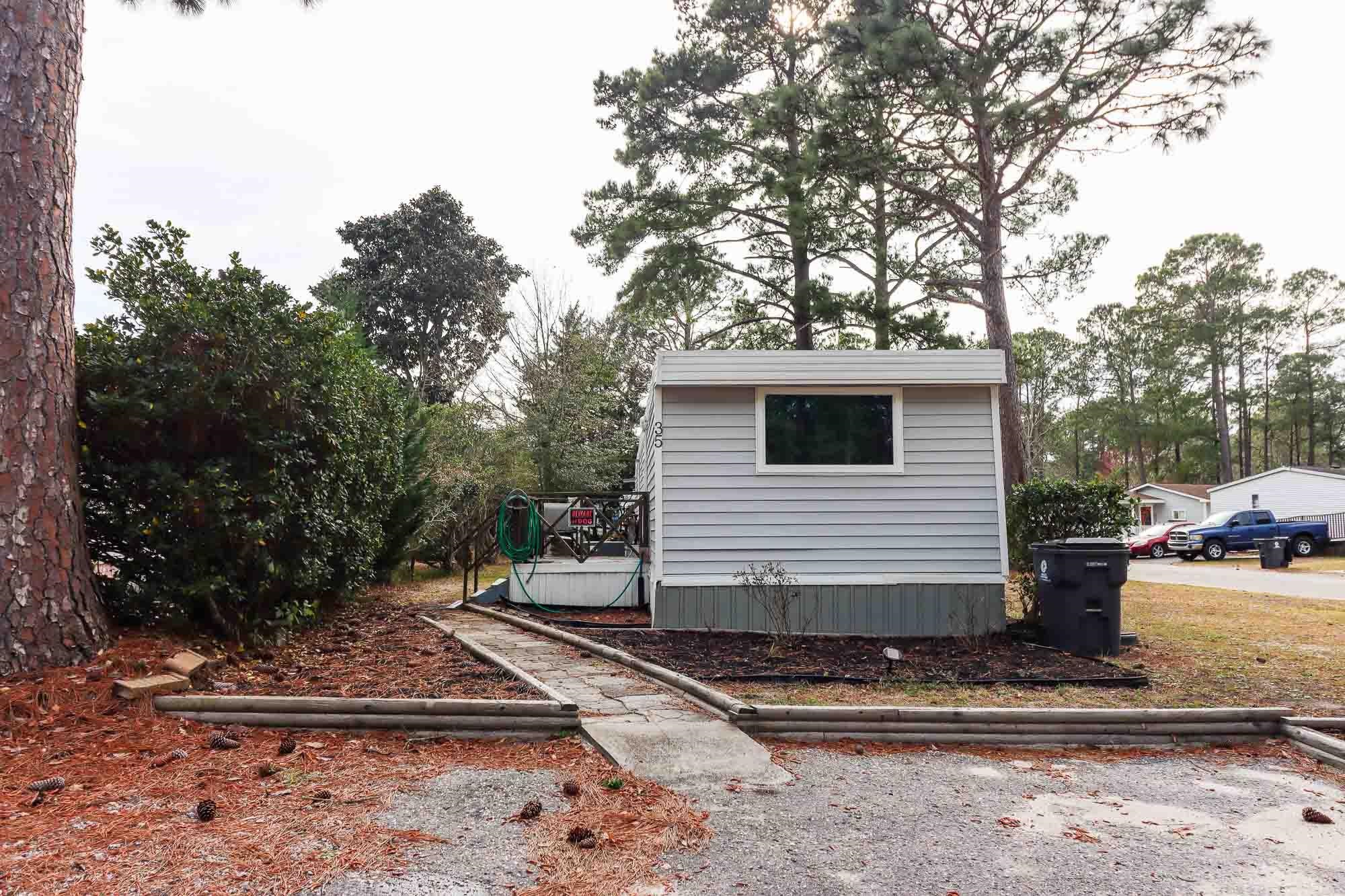 35 Offshore Dr. Murrells Inlet, SC 29576