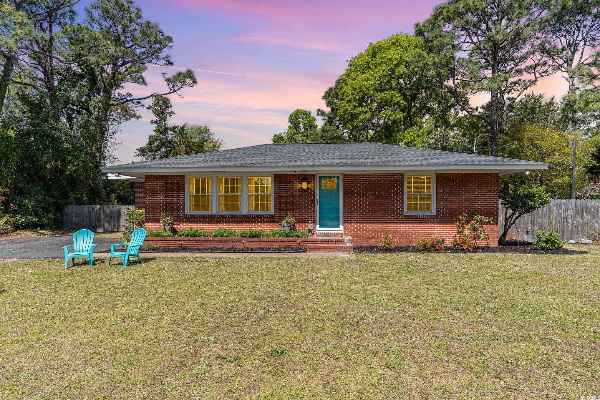 3905 Pine Lake Dr. Myrtle Beach, SC 29577