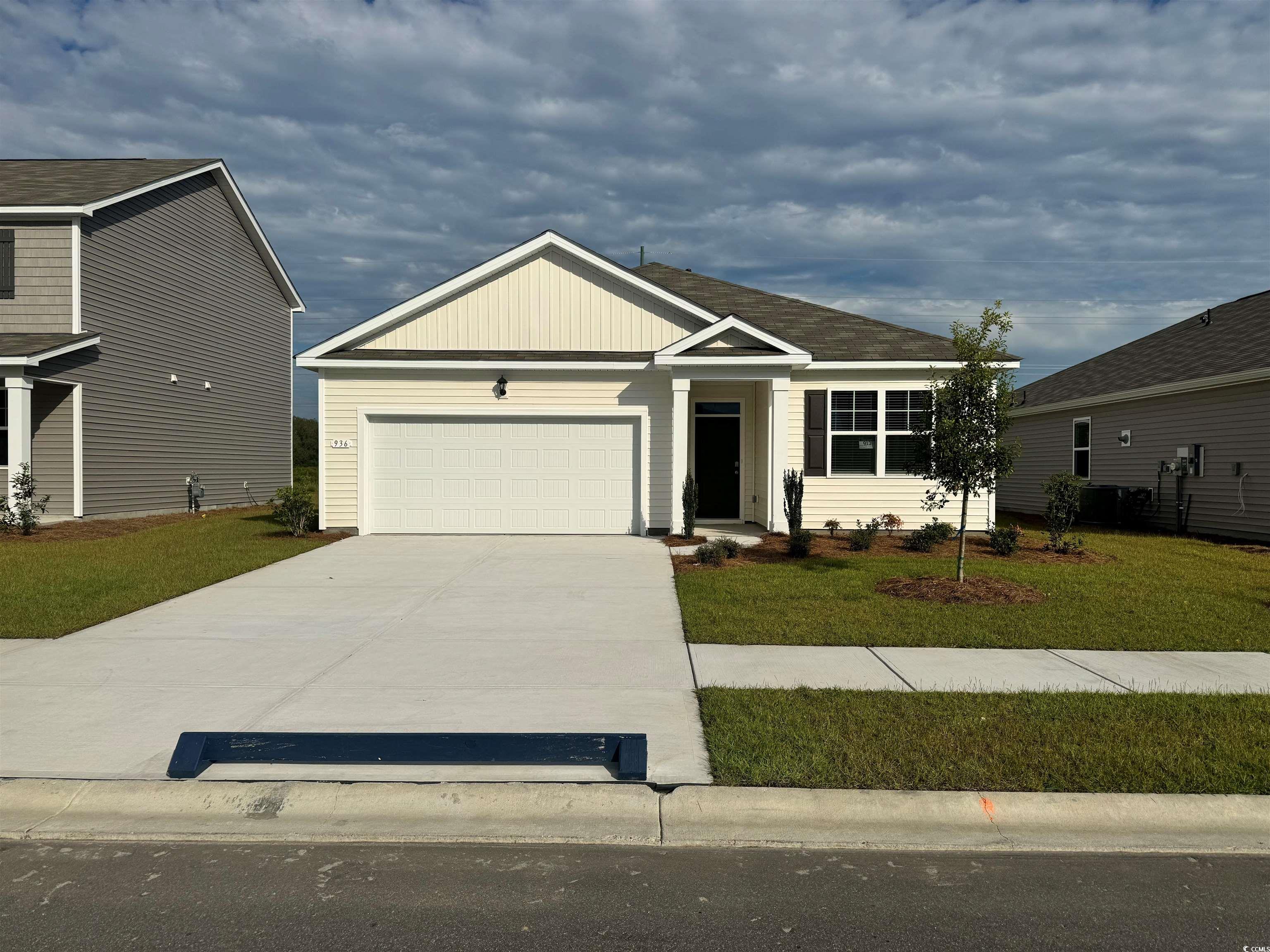 936 Green Garden Way Myrtle Beach, SC 29579