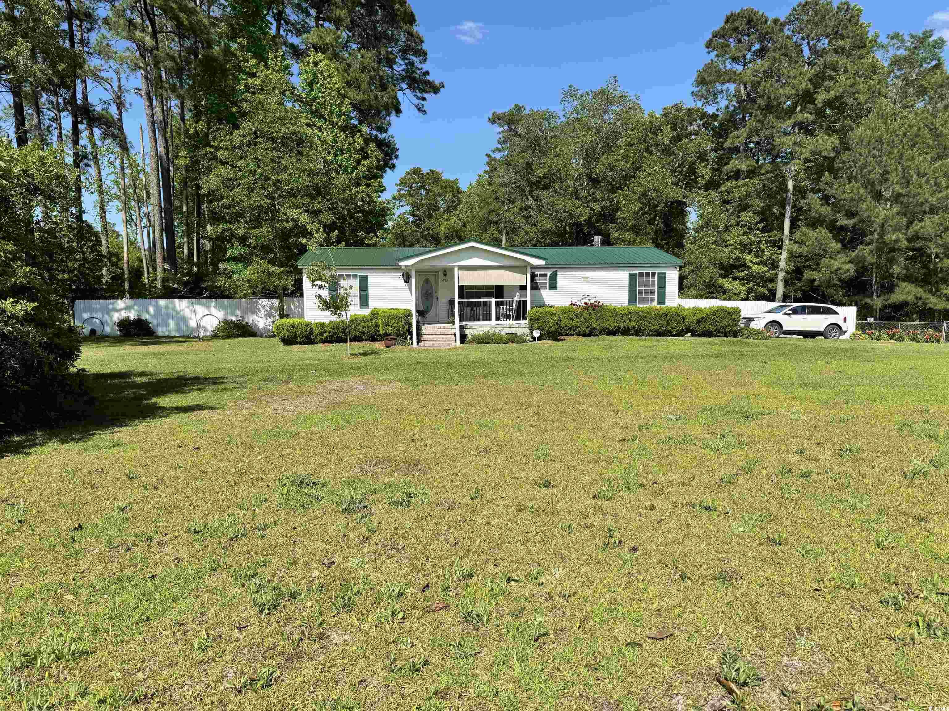 3713 Strickland Rd. Galivants Ferry, SC 29544