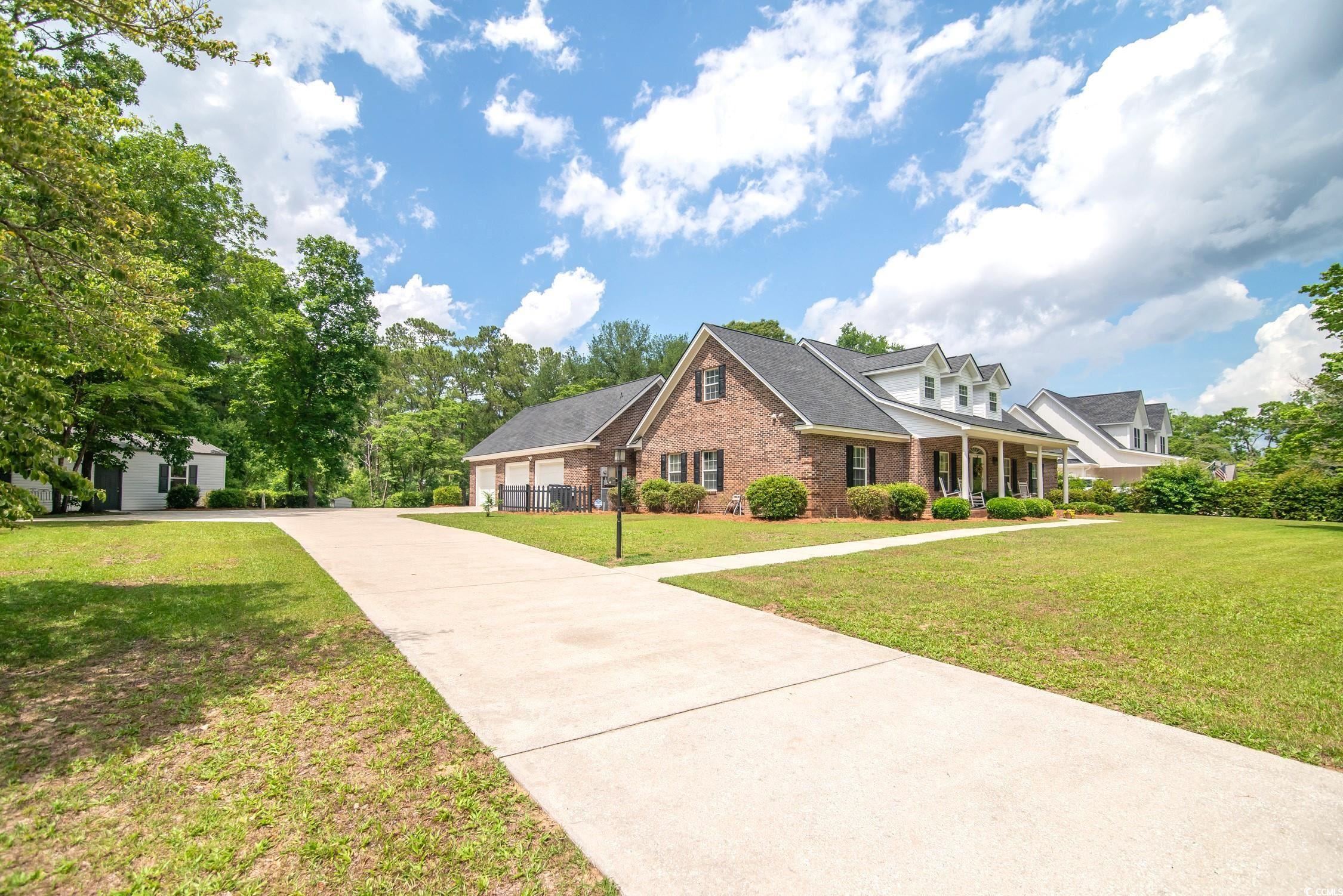 387 Robin Dr. Georgetown, SC 29440