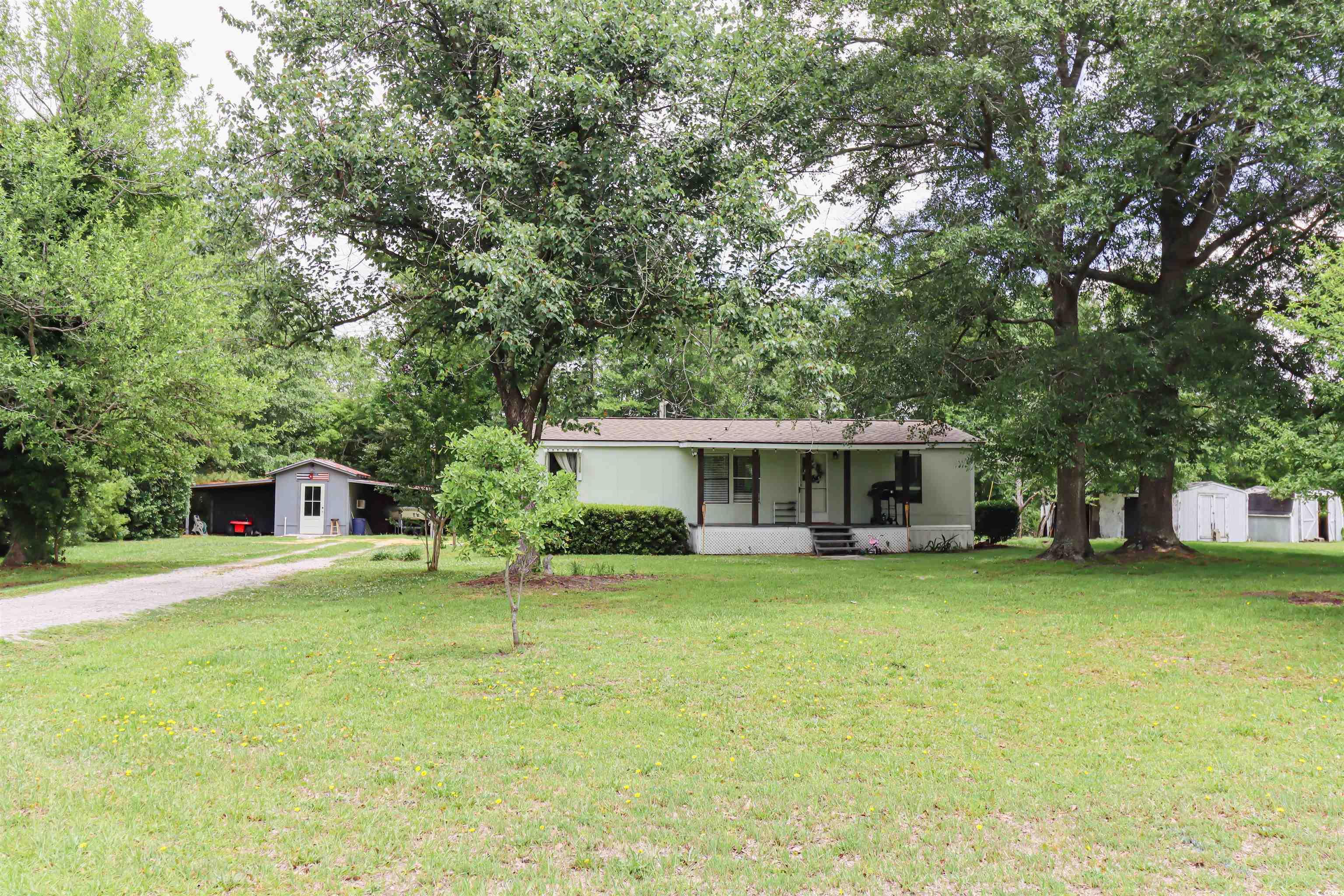 3286 Sleepy Hollow Ln. Conway, SC 29527