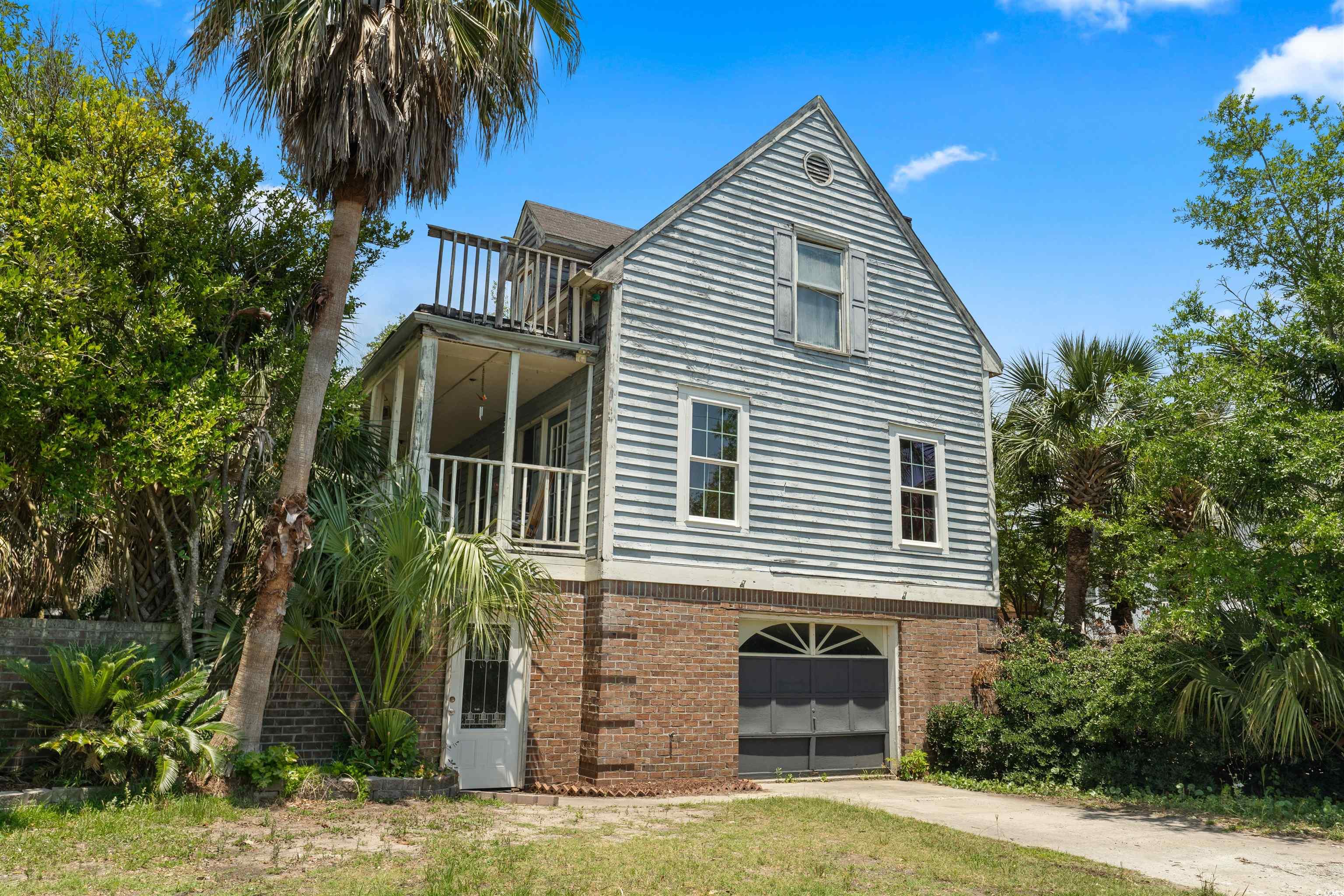 625 North Creekside Dr. Murrells Inlet, SC 29576