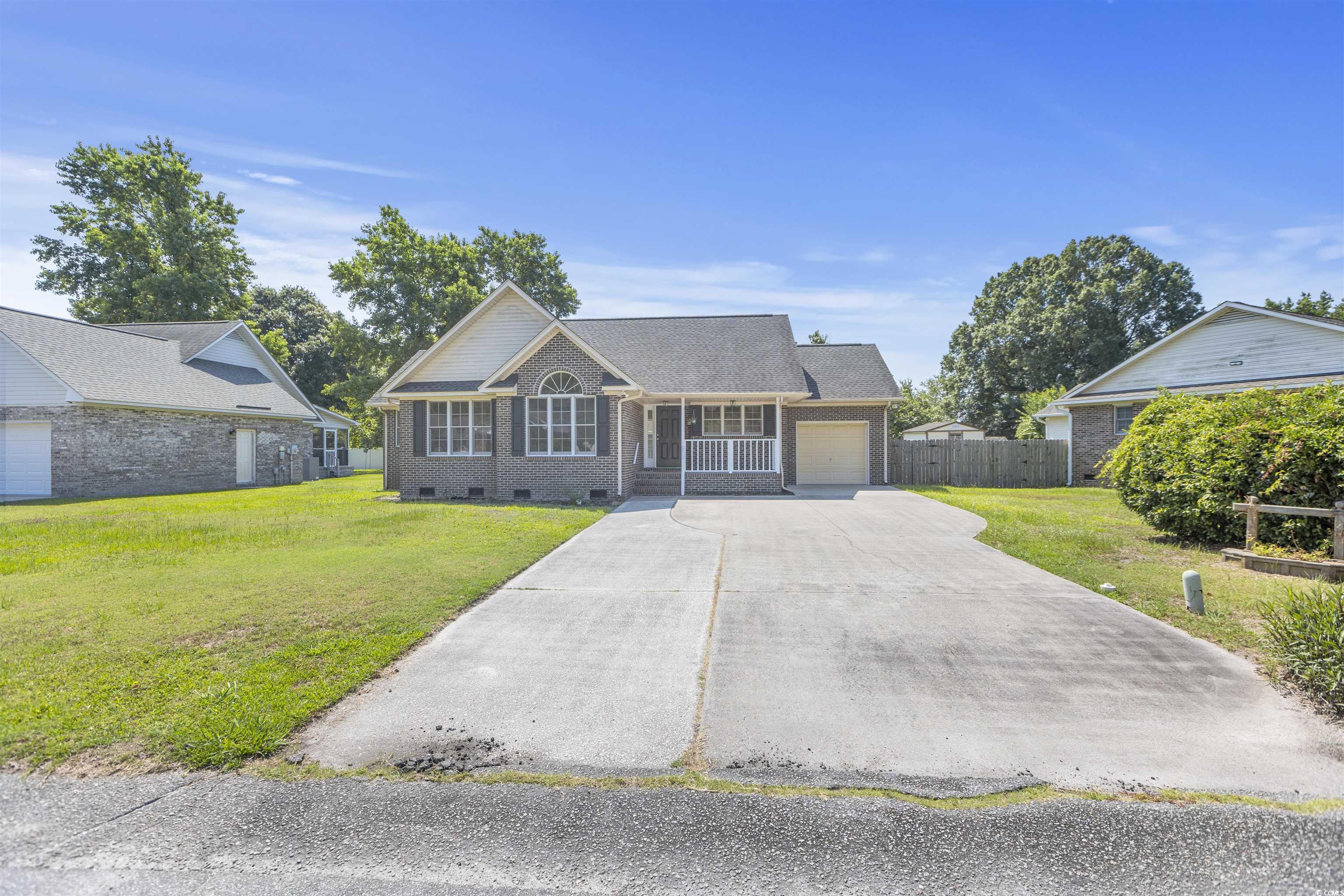 9251 Greeneedle Pl. Murrells Inlet, SC 29576