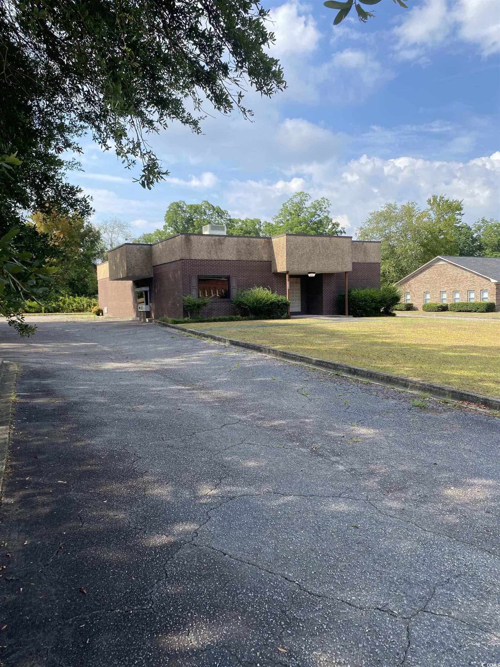 318 East Main St. Kingstree, SC 29556