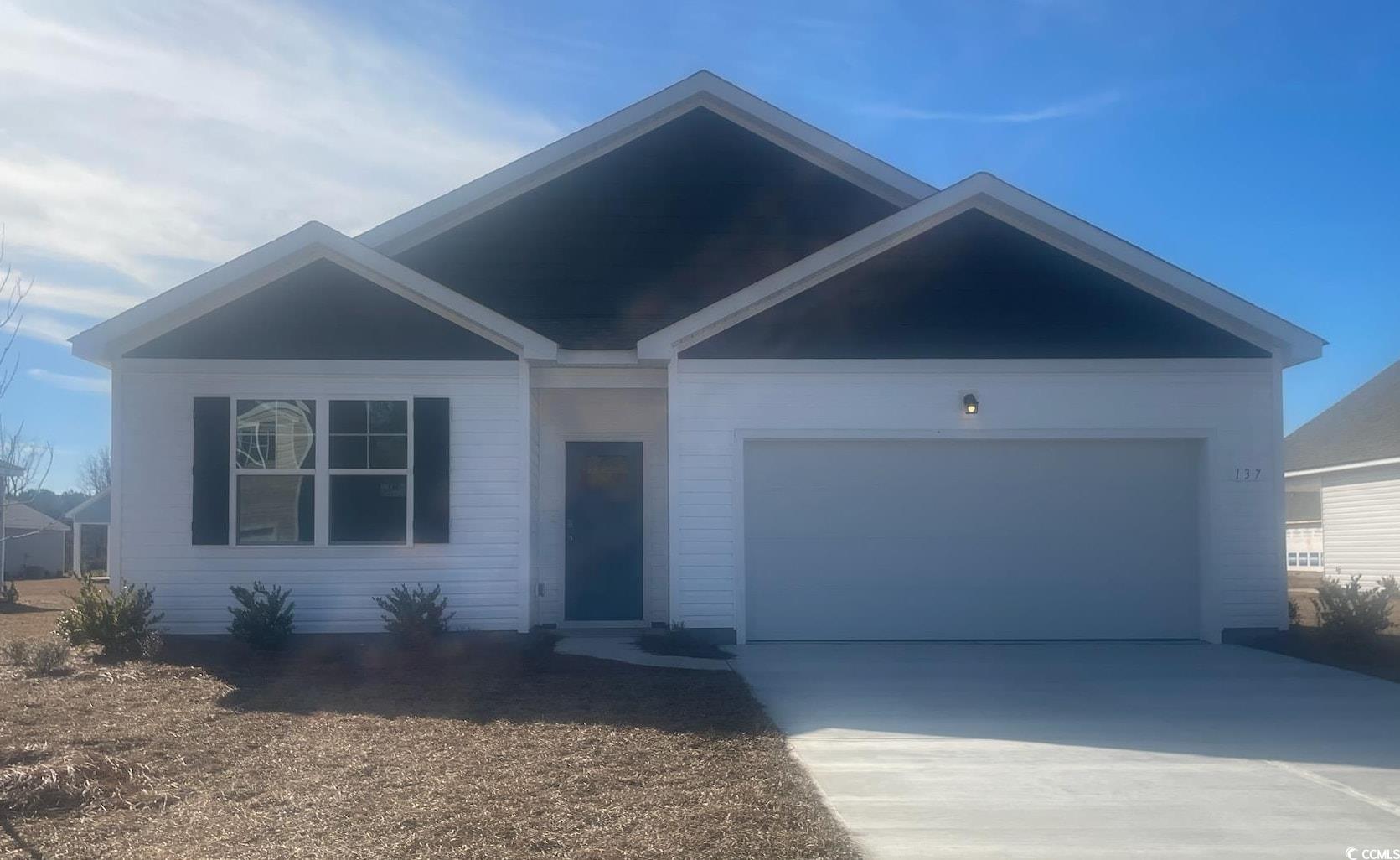 137 Pampa Dr. Loris, SC 29569