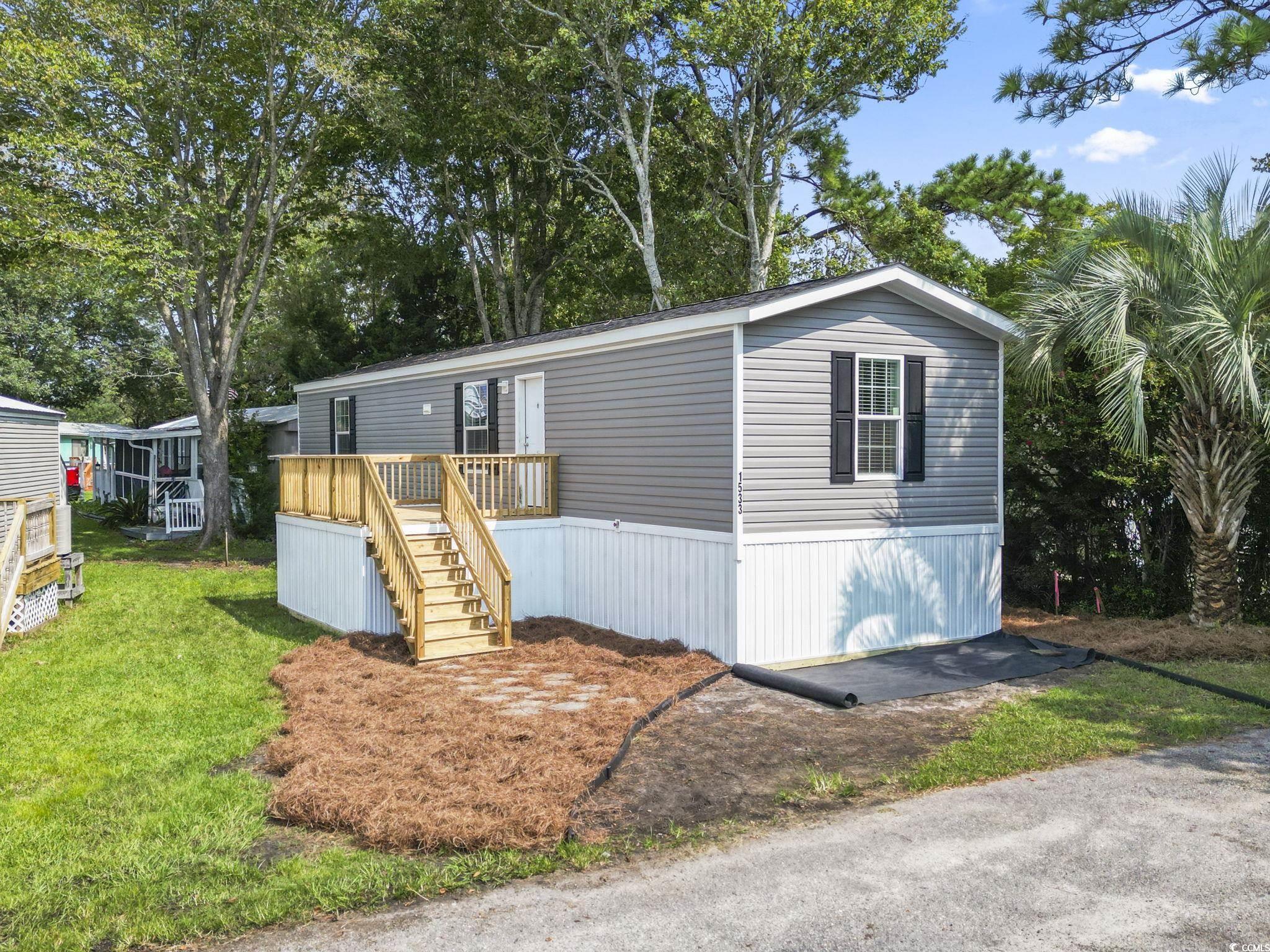 1533 Sand Dollar Ln. Garden City, SC 29576