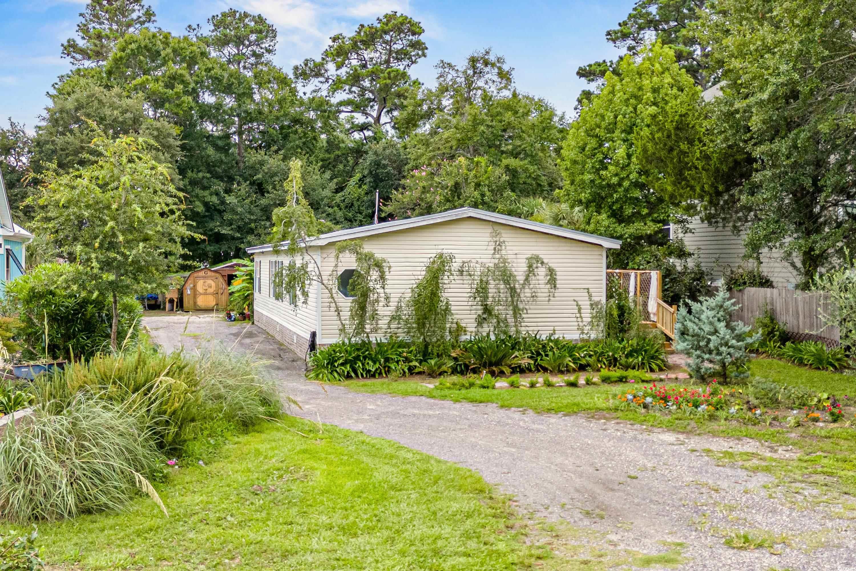 396 Minnow Dr. Pawleys Island, SC 29585