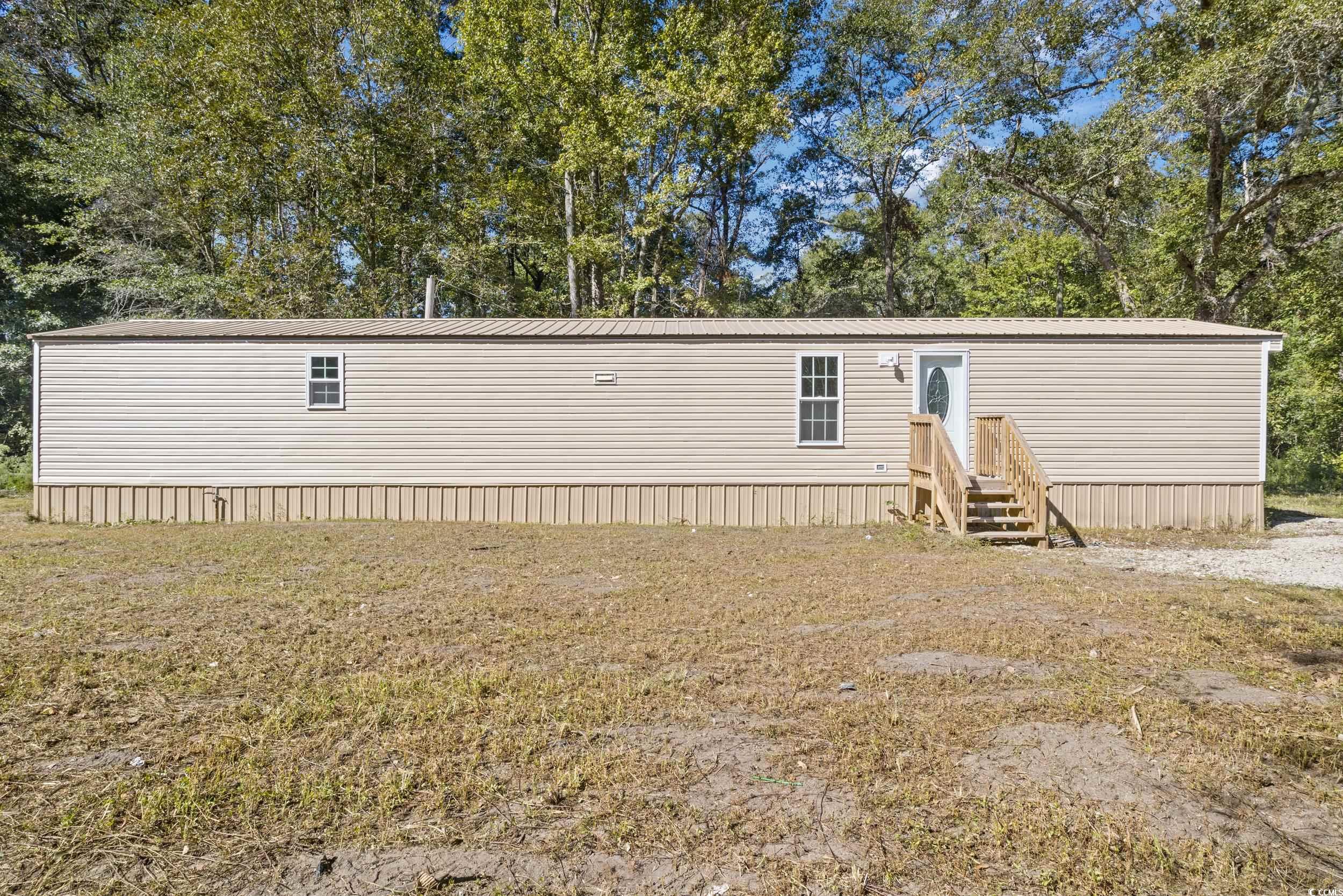 4124 Woodlawn Dr. Loris, SC 29569