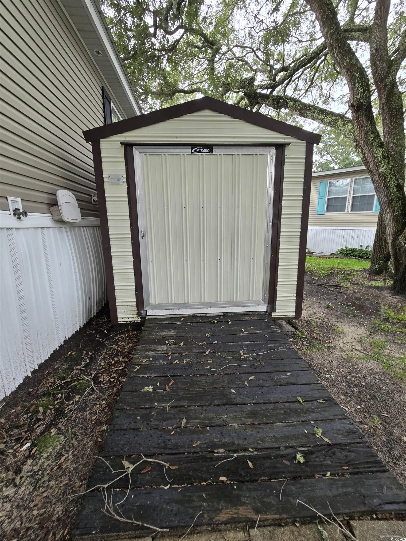 344 Clam Shell Circle, Garden City Beach, South Carolina image 8